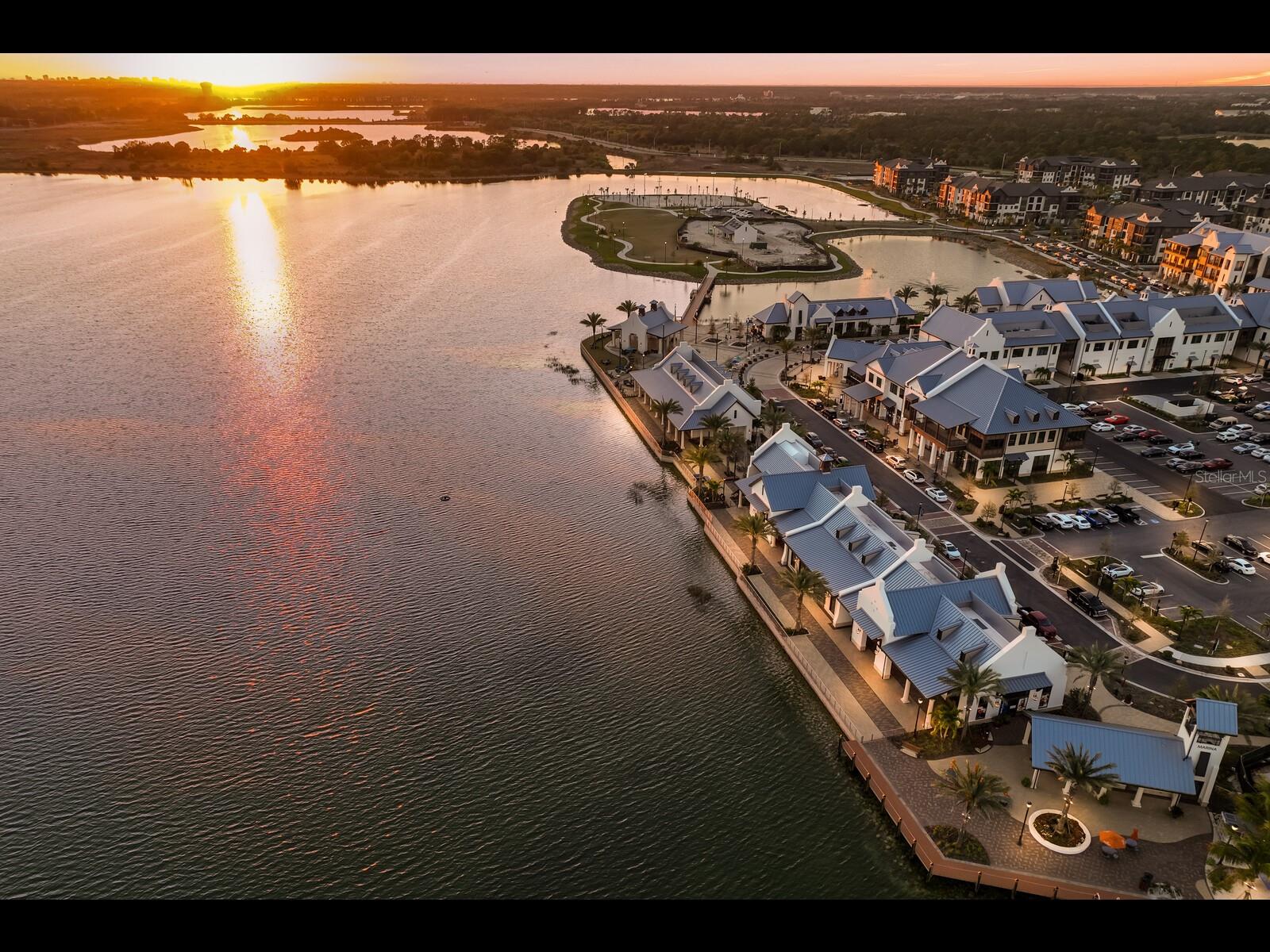 LAKEHOUSE COVE/WATERSIDE PH 5 - Residential
