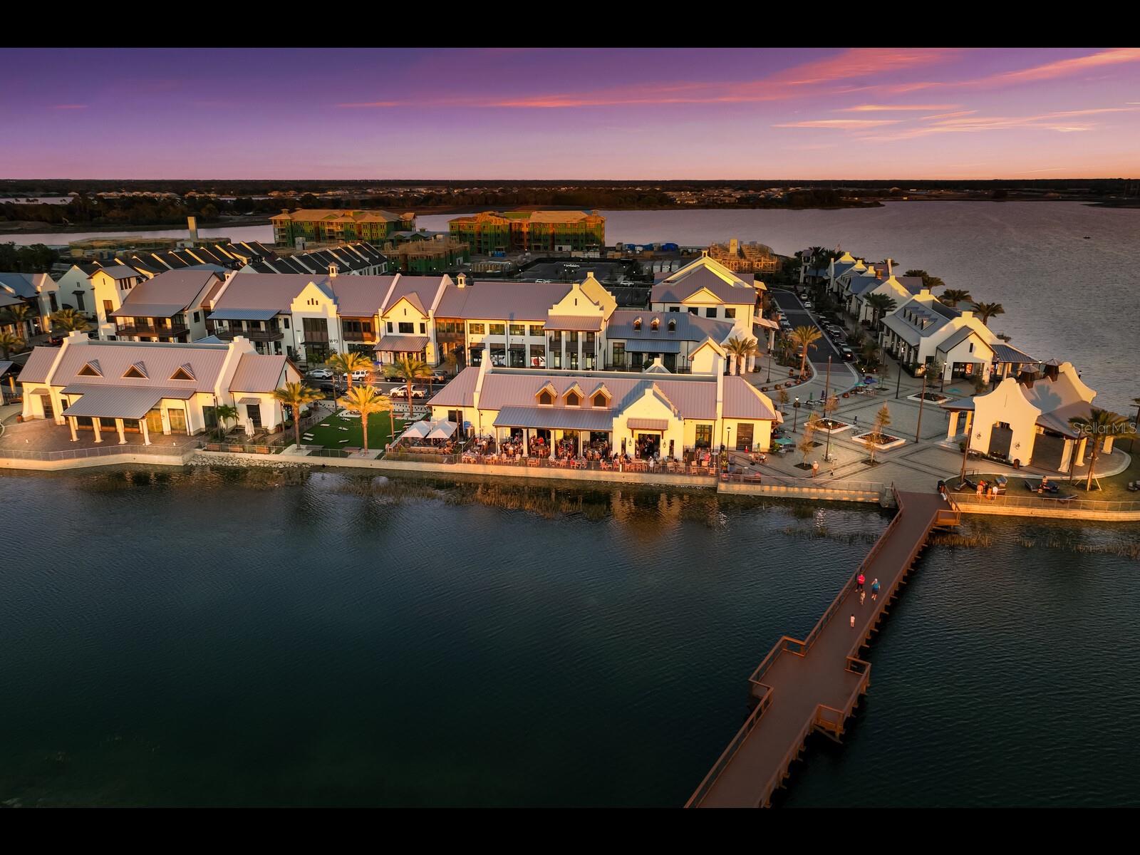 LAKEHOUSE COVE/WATERSIDE PH 5 - Residential