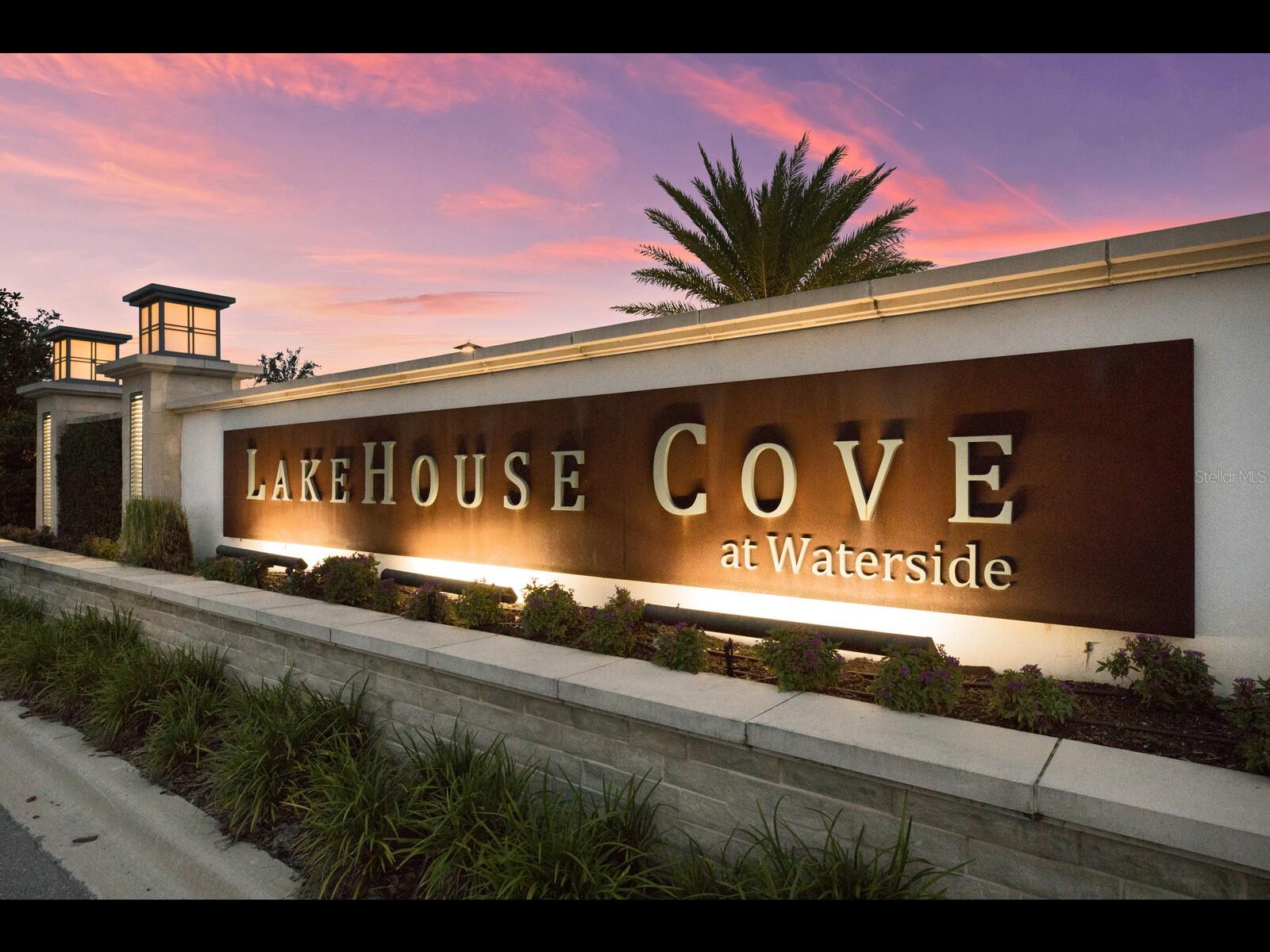 LAKEHOUSE COVE/WATERSIDE PH 5 - Residential
