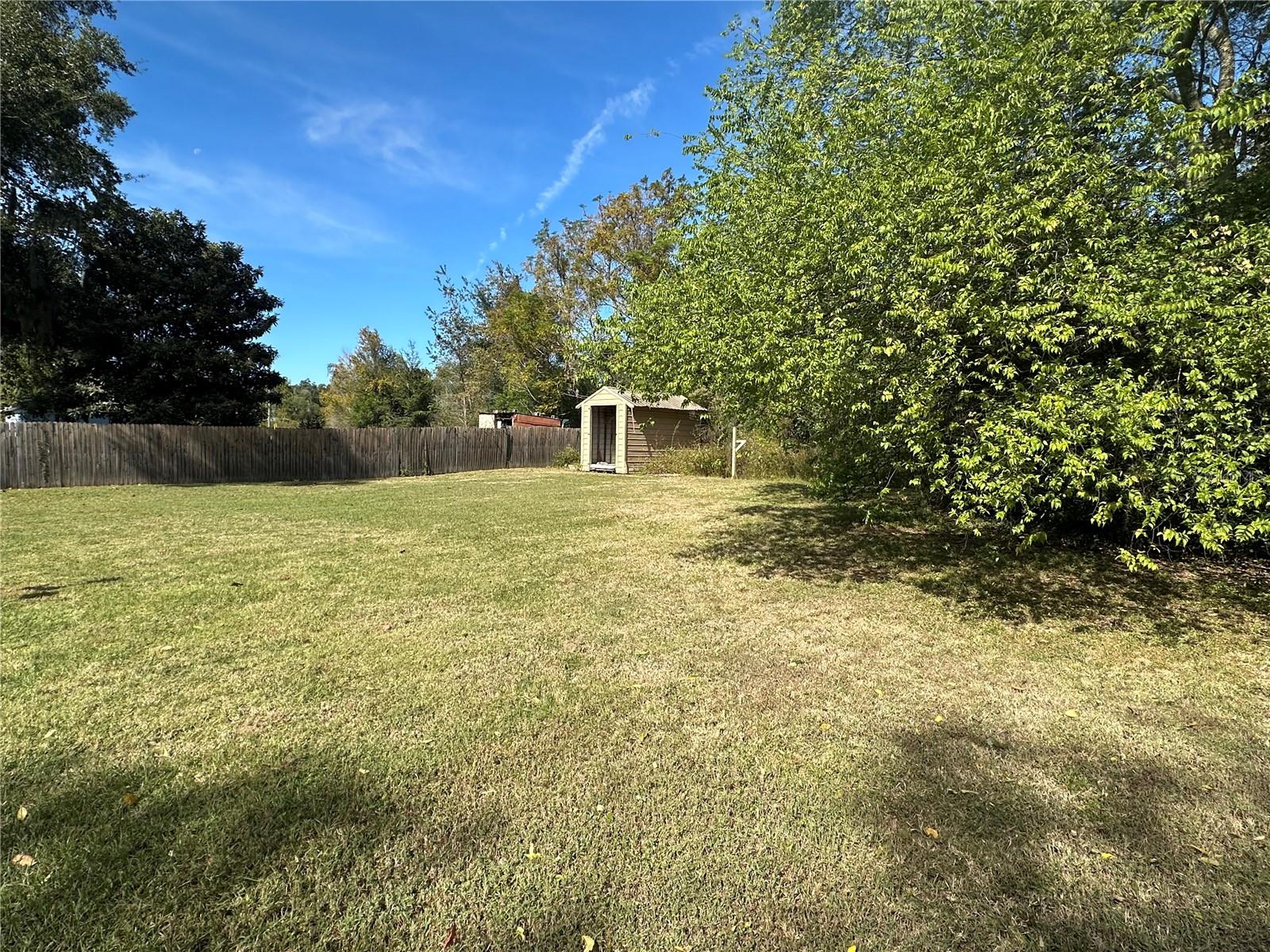 SILVER PALMS ESTATE - Land
