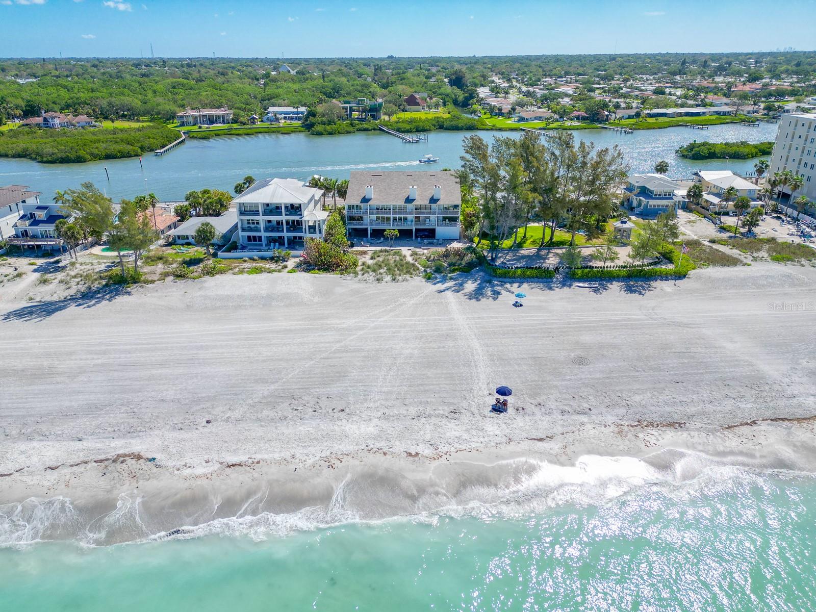 PIPERS III A CONDO - Residential