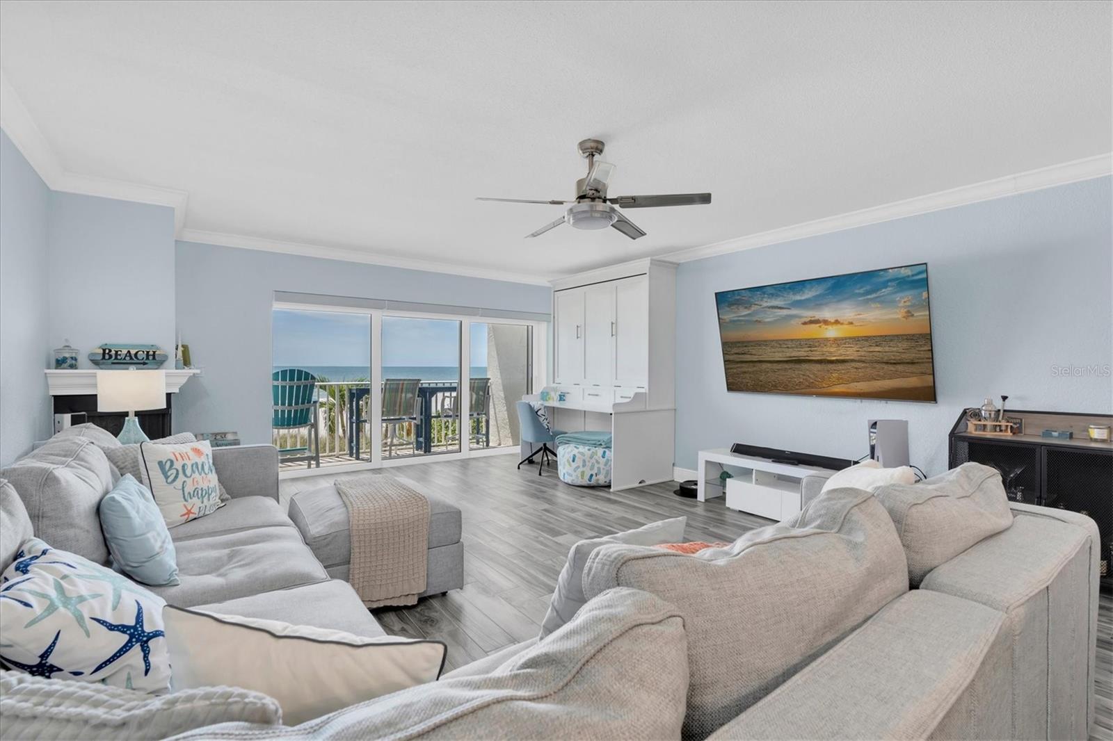 PIPERS III A CONDO - Residential