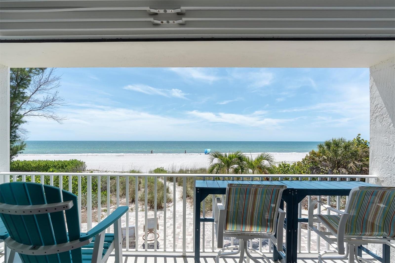 PIPERS III A CONDO - Residential