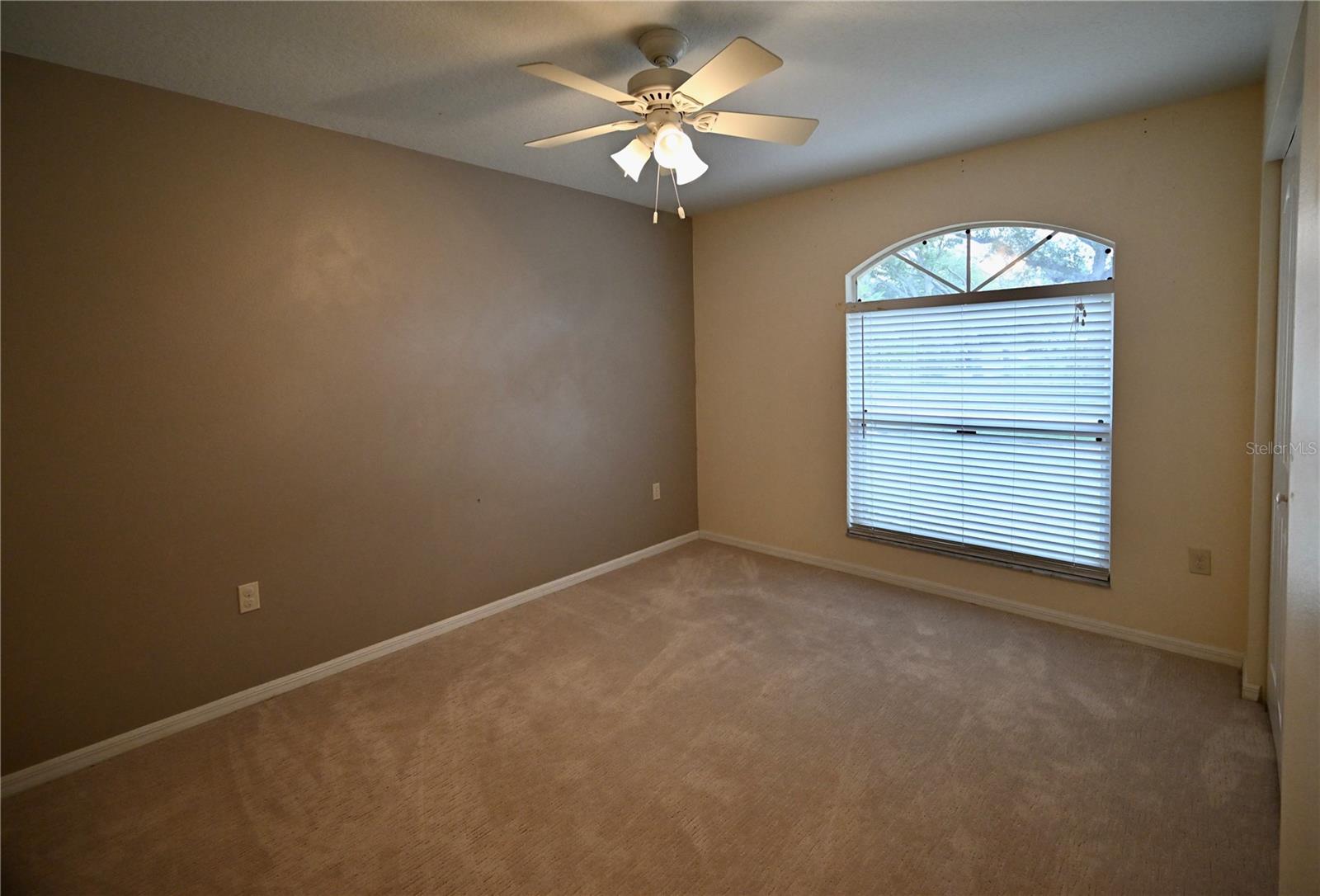 ARBOR TRACE - Residential