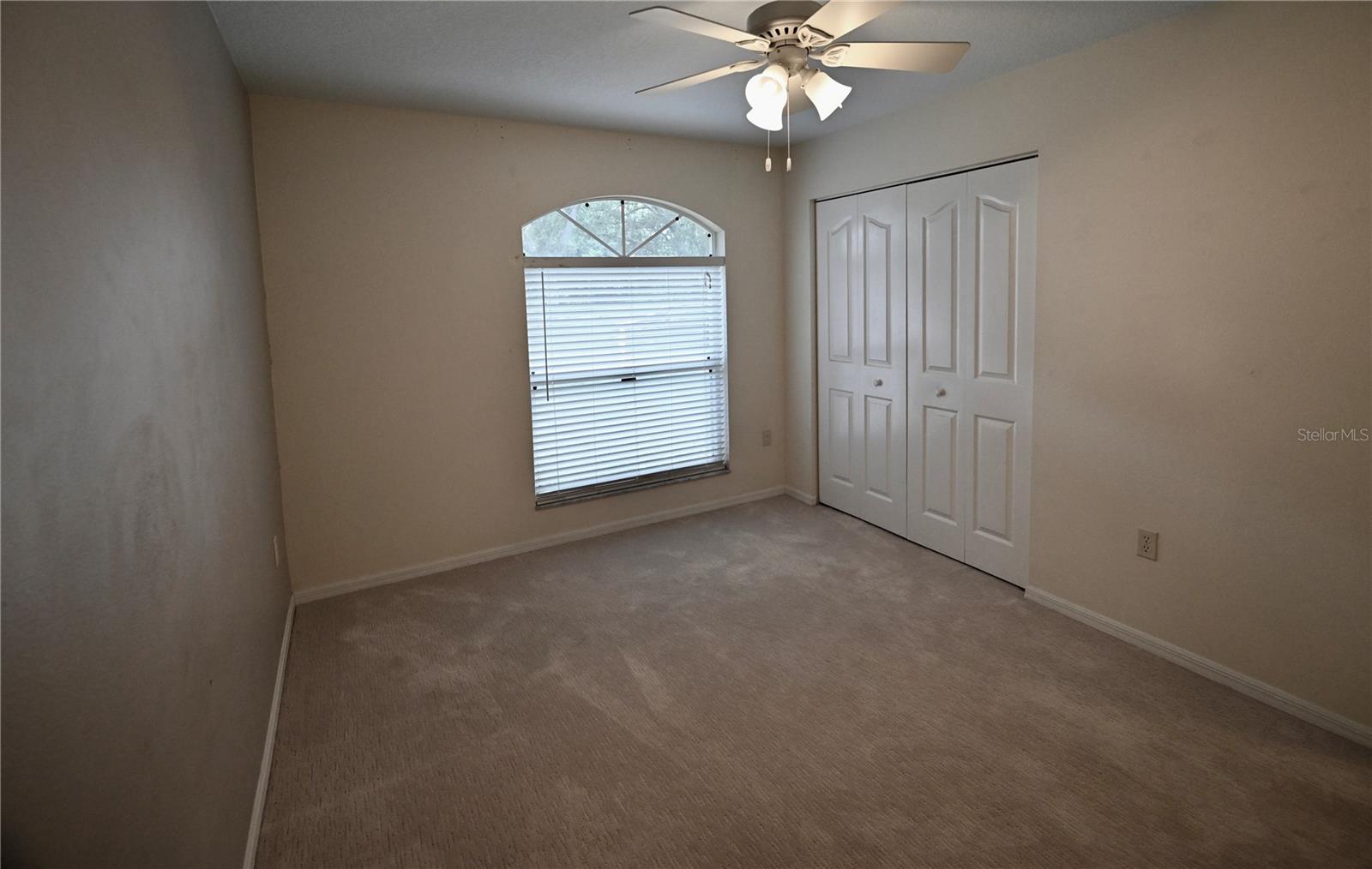 ARBOR TRACE - Residential
