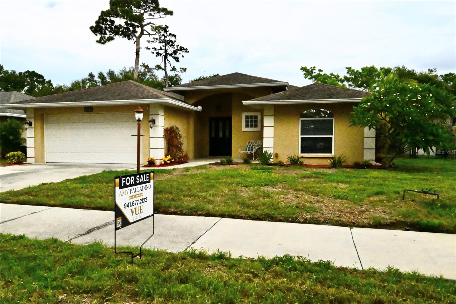 ARBOR TRACE - Residential