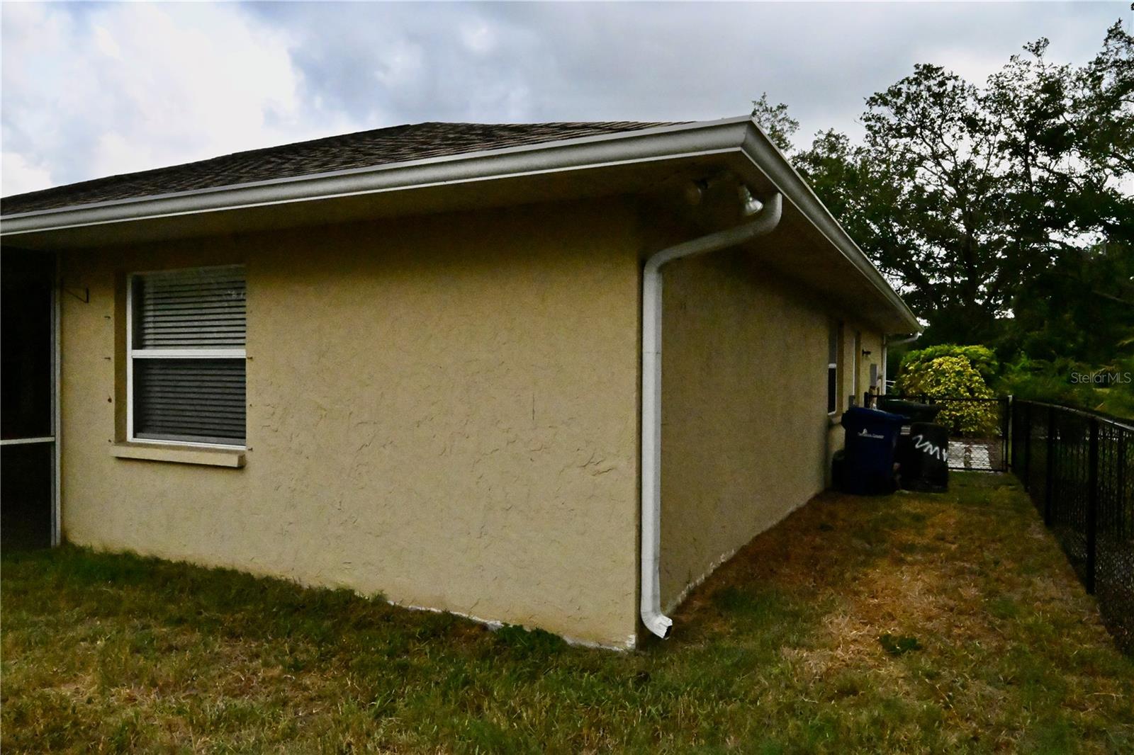 ARBOR TRACE - Residential