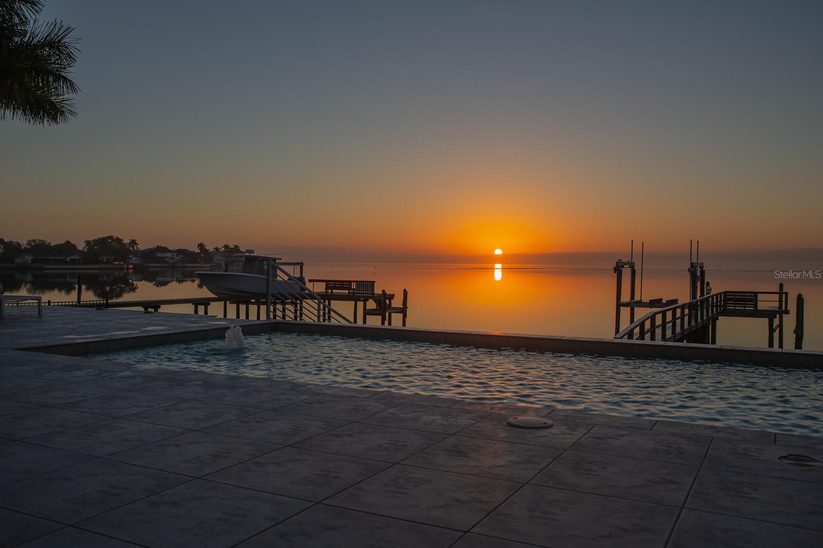 SHORE ACRES OVERLOOK SEC - Residential