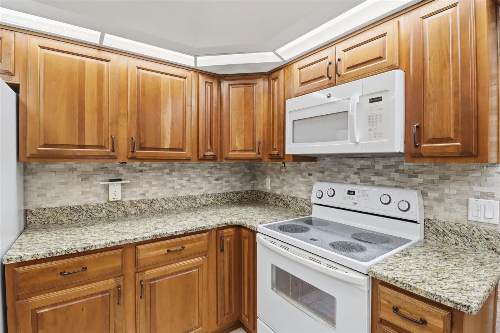 SUGARMILL WOODS OAK VILLAGE - Residential