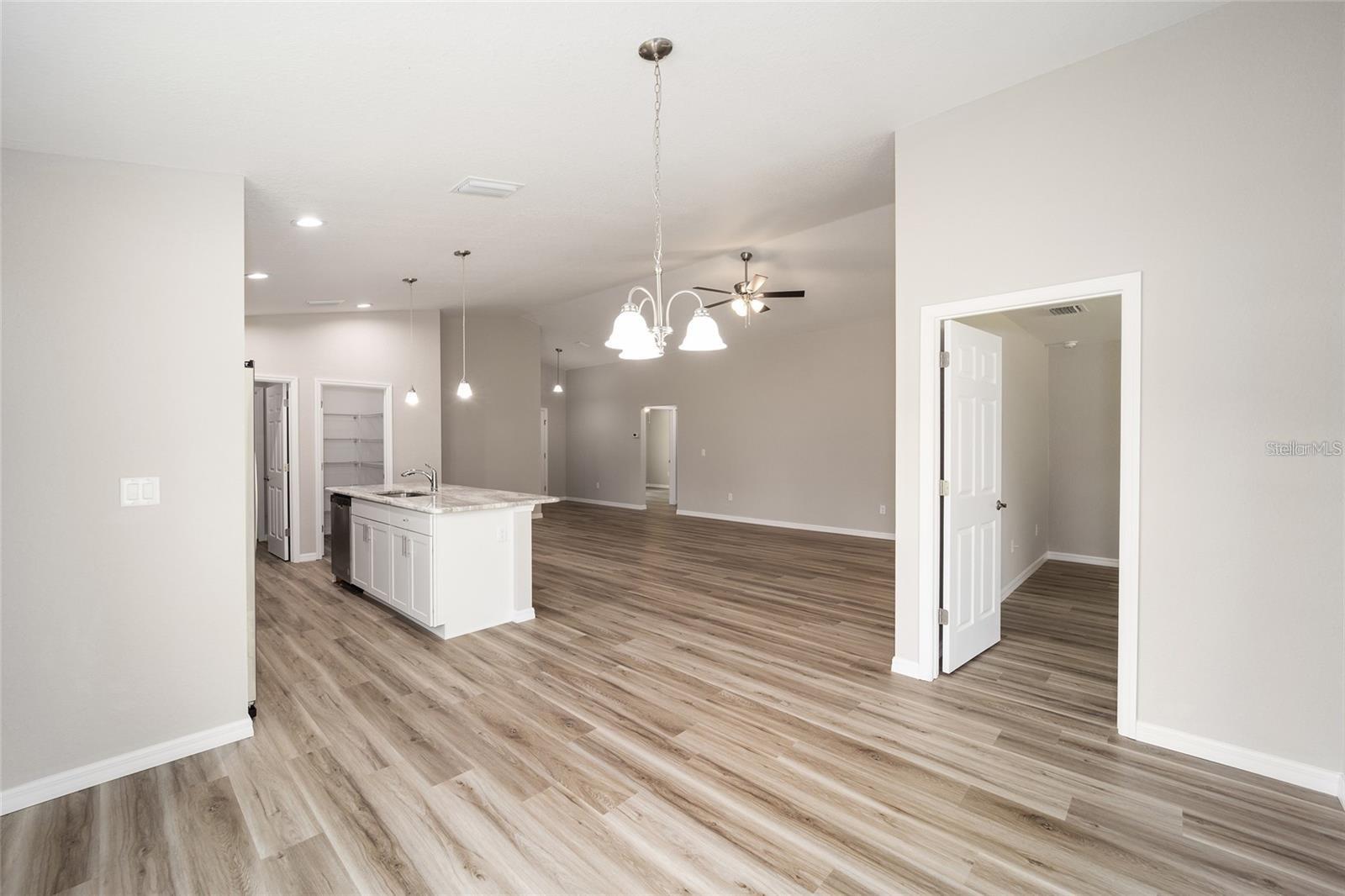 ORANGE BLOSSOM HILLS UNIT 3 - Residential