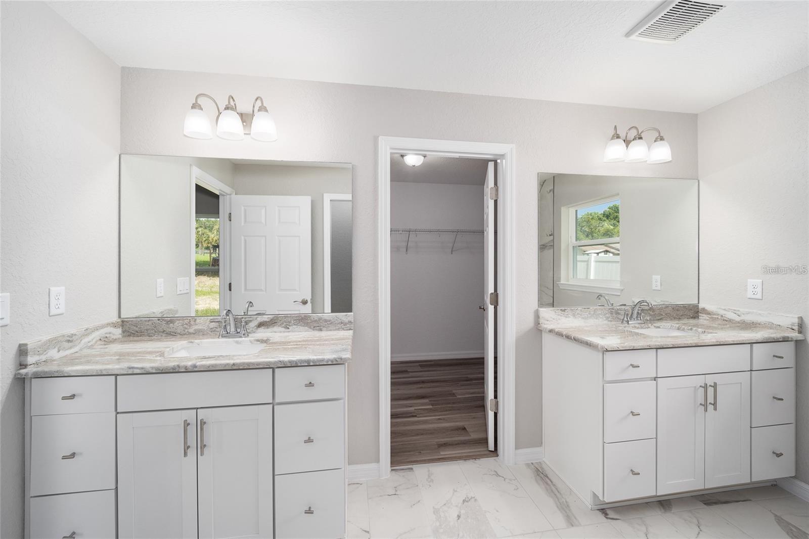 ORANGE BLOSSOM HILLS UNIT 3 - Residential