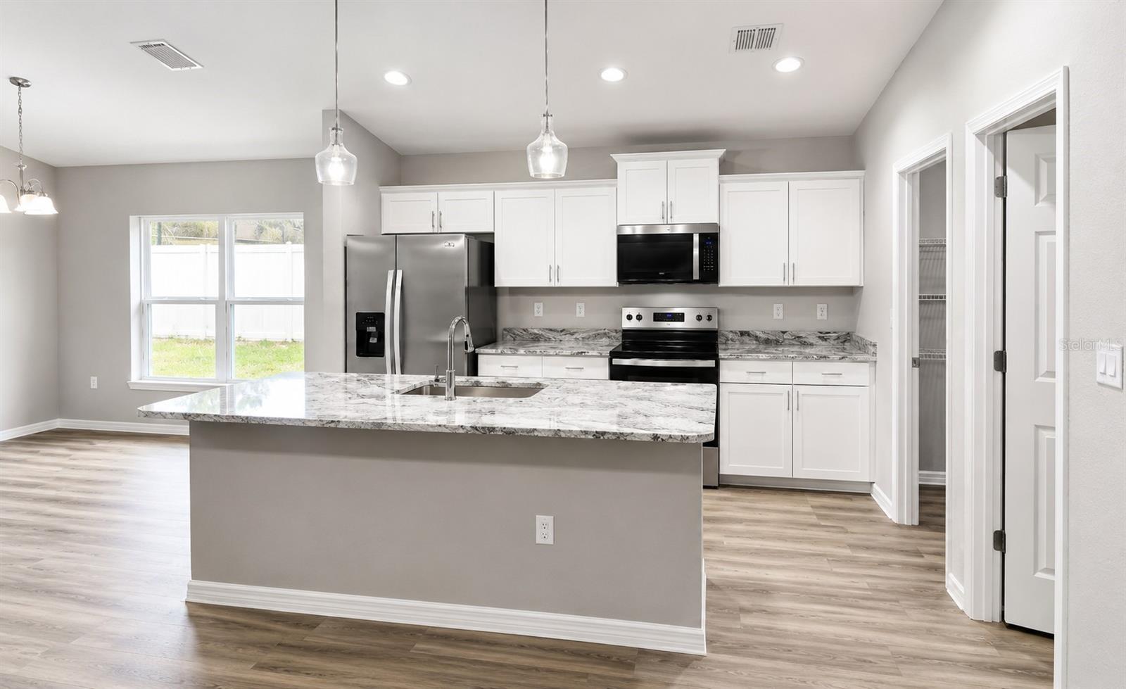 ORANGE BLOSSOM HILLS UNIT 3 - Residential