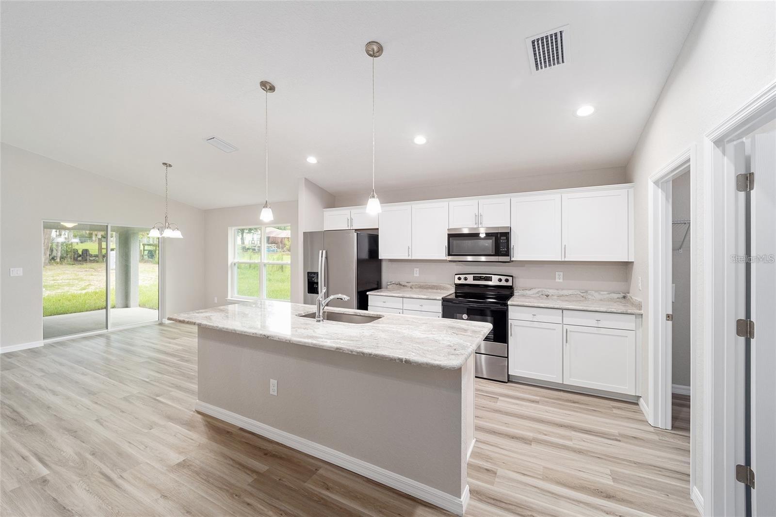 ORANGE BLOSSOM HILLS UNIT 3 - Residential