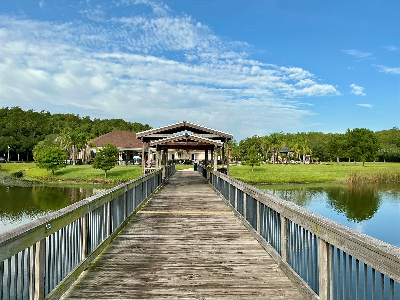 TRAFALGAR VILLAGE - Residential
