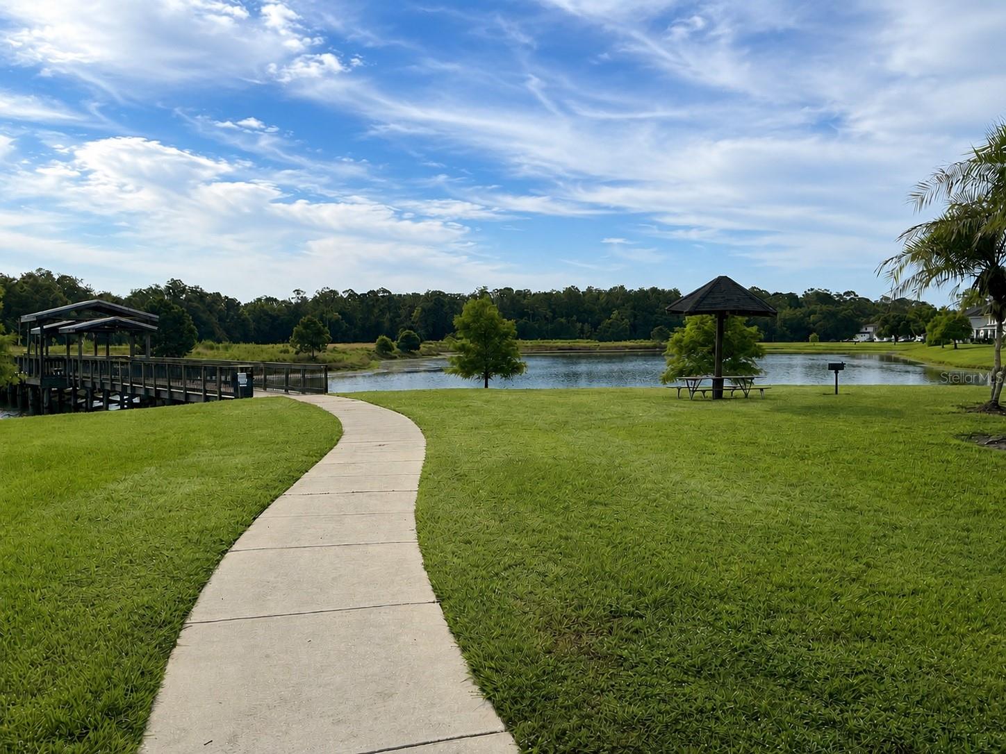 TRAFALGAR VILLAGE - Residential