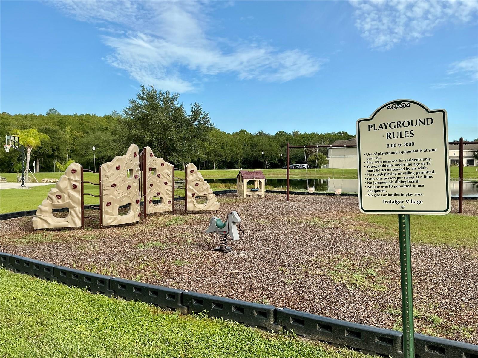 TRAFALGAR VILLAGE - Residential