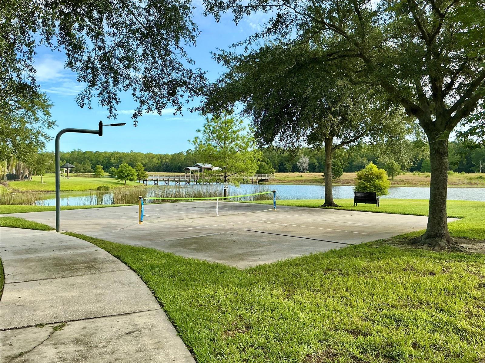 TRAFALGAR VILLAGE - Residential