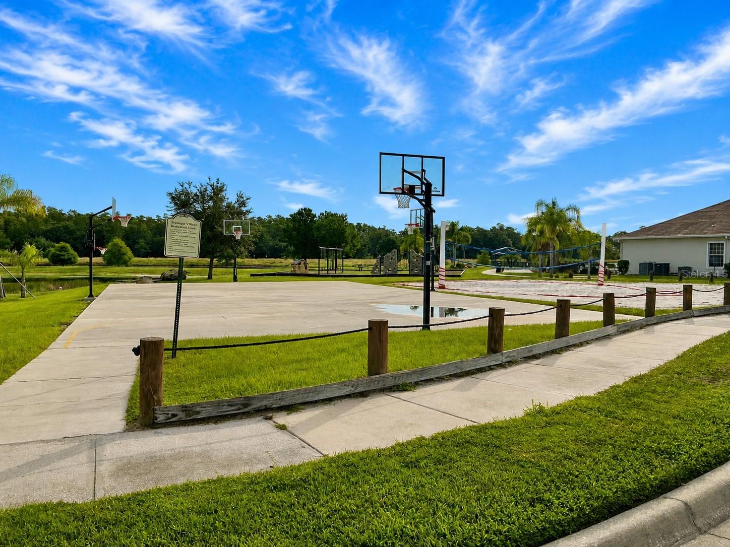 TRAFALGAR VILLAGE - Residential