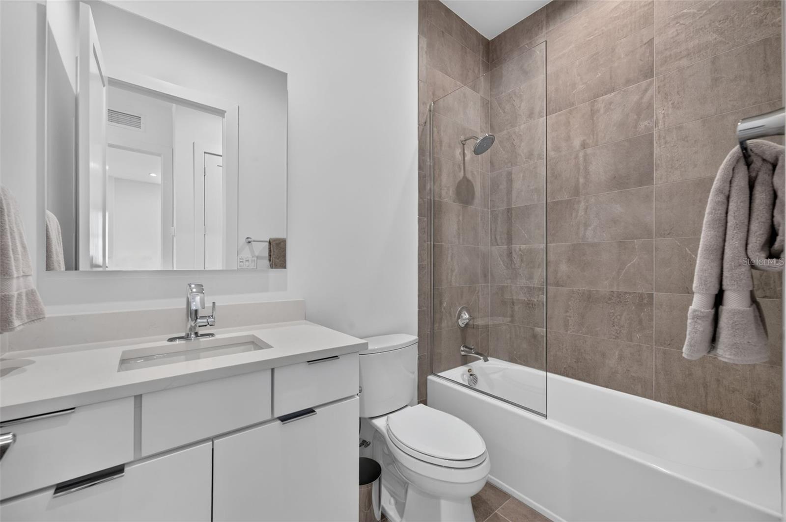 MONDRIAN/WINTER PARK TWNHMS - Residential
