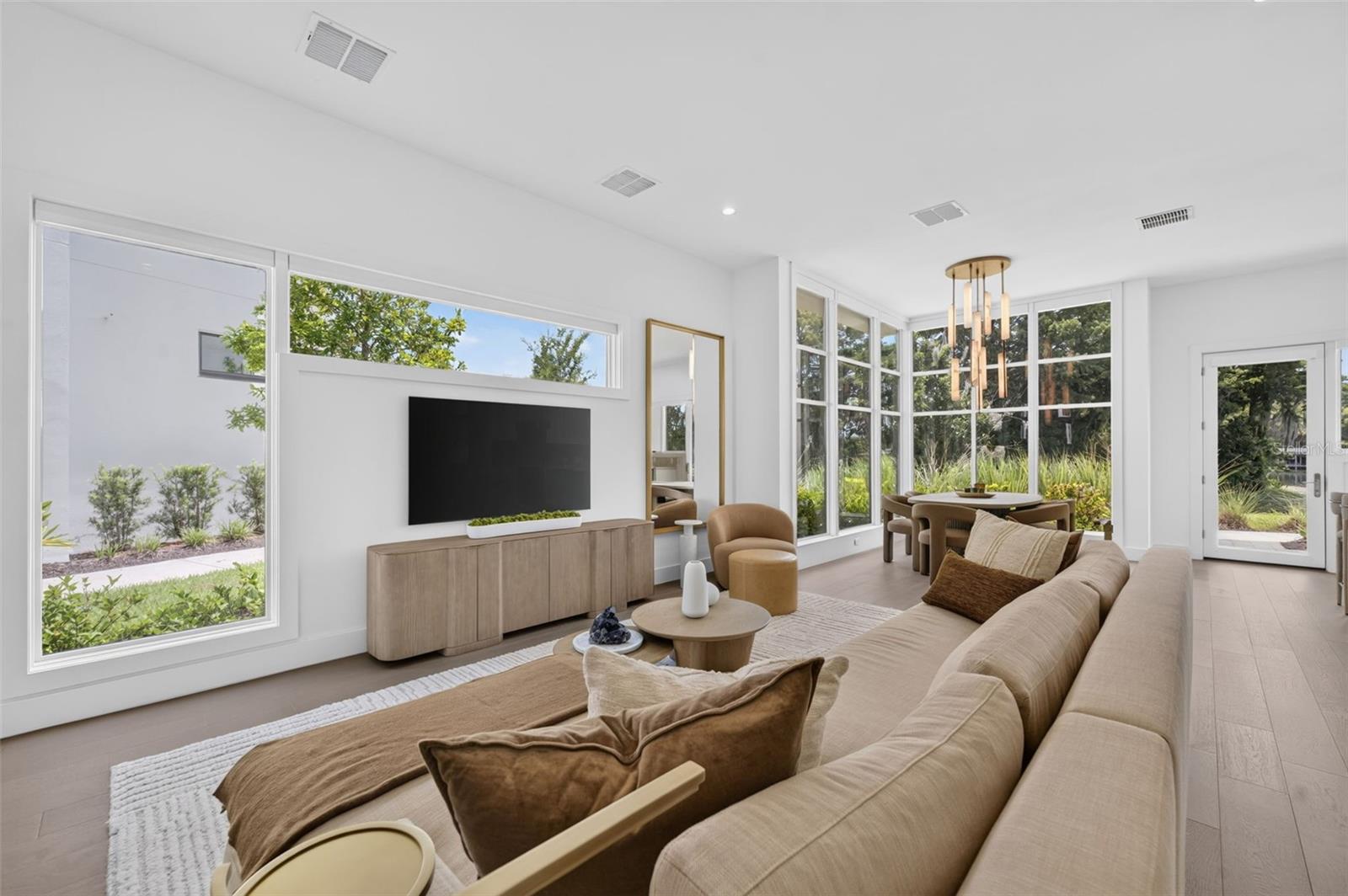 MONDRIAN/WINTER PARK TWNHMS - Residential