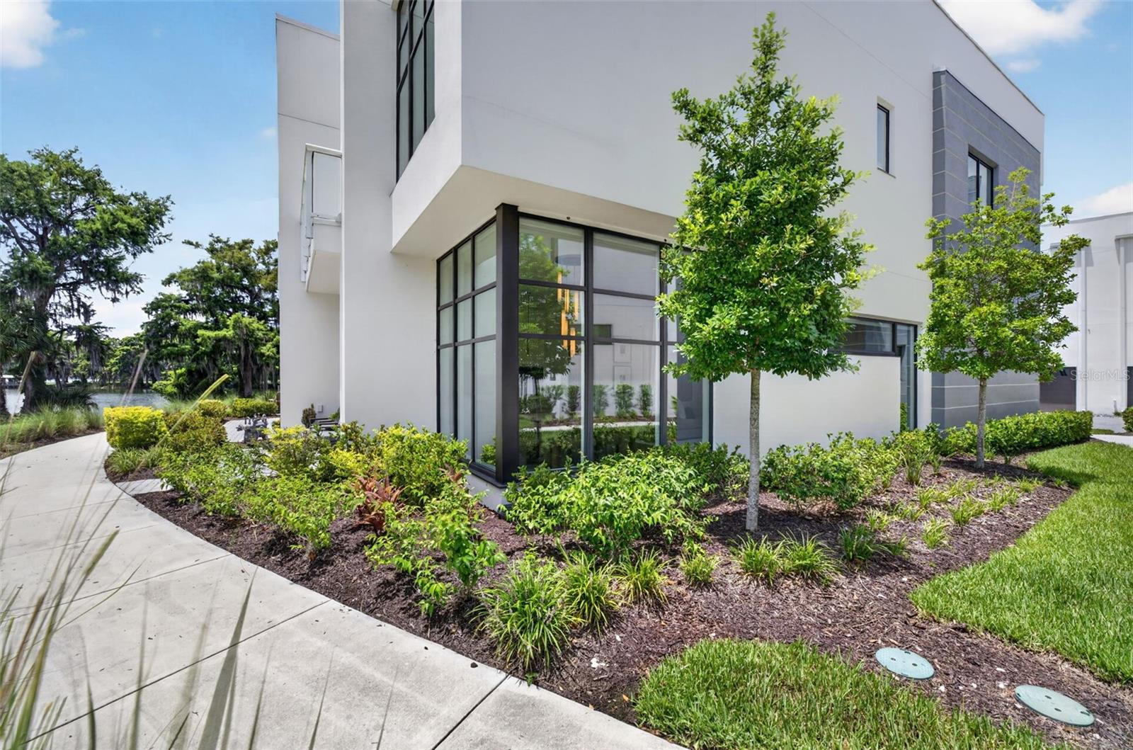 MONDRIAN/WINTER PARK TWNHMS - Residential