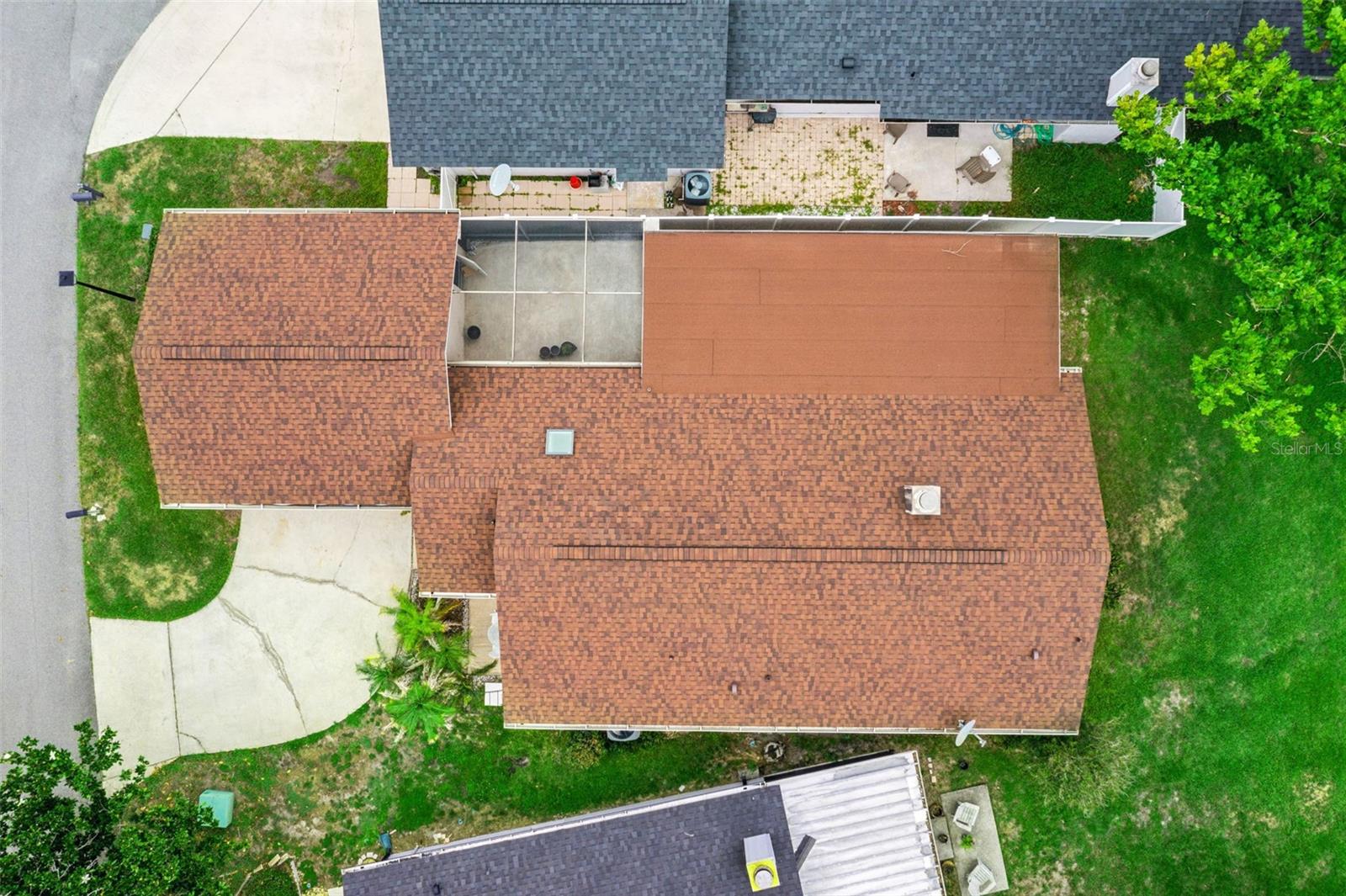 WEDGEWOOD TENNIS VILLAS - Residential