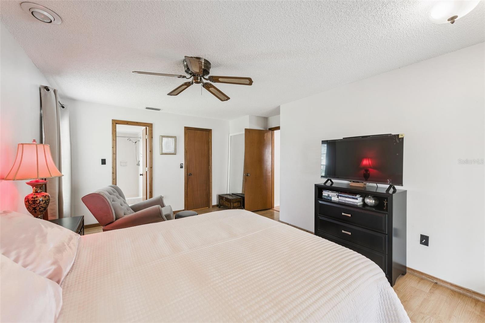 WEDGEWOOD TENNIS VILLAS - Residential