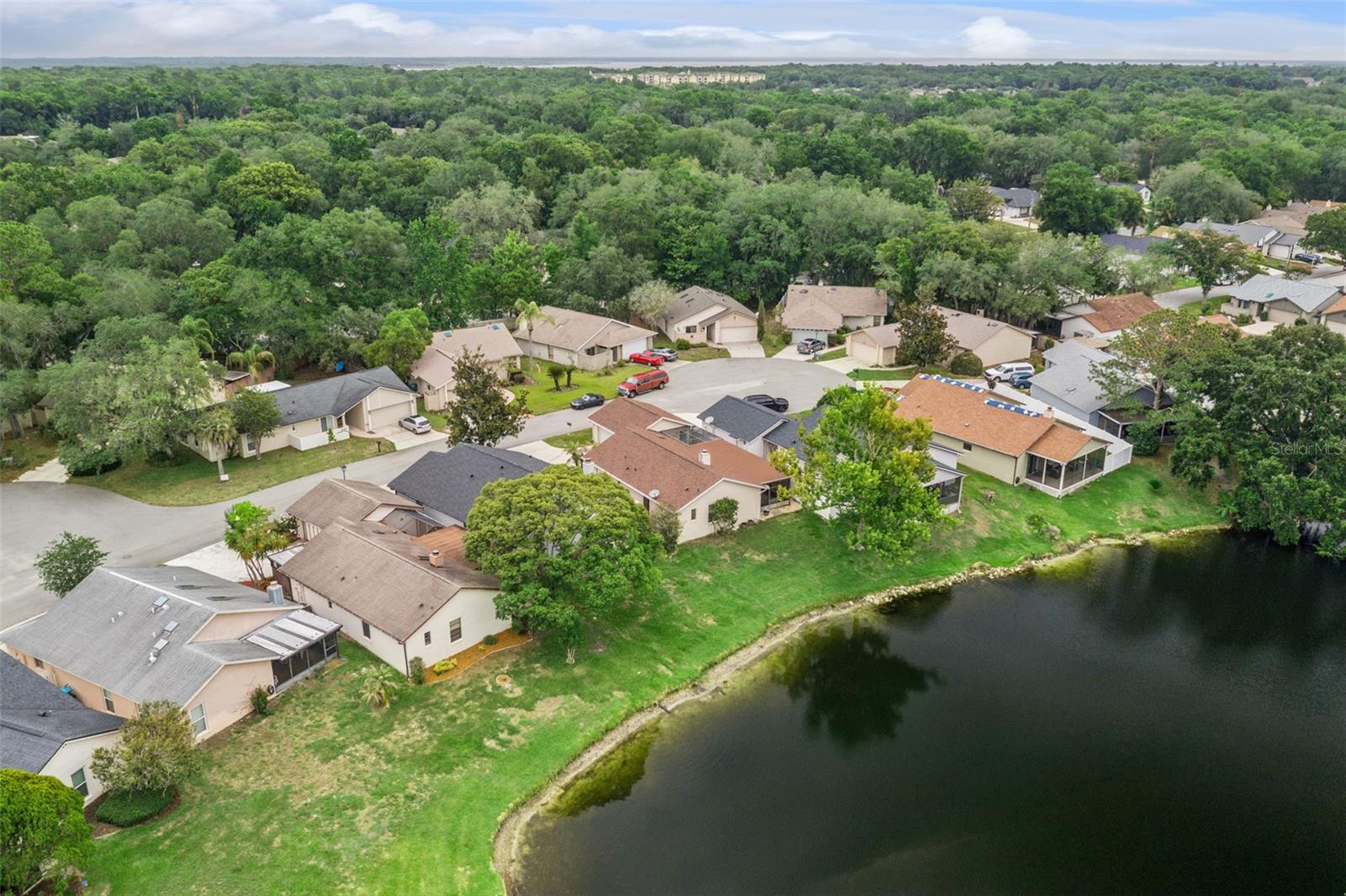 WEDGEWOOD TENNIS VILLAS - Residential