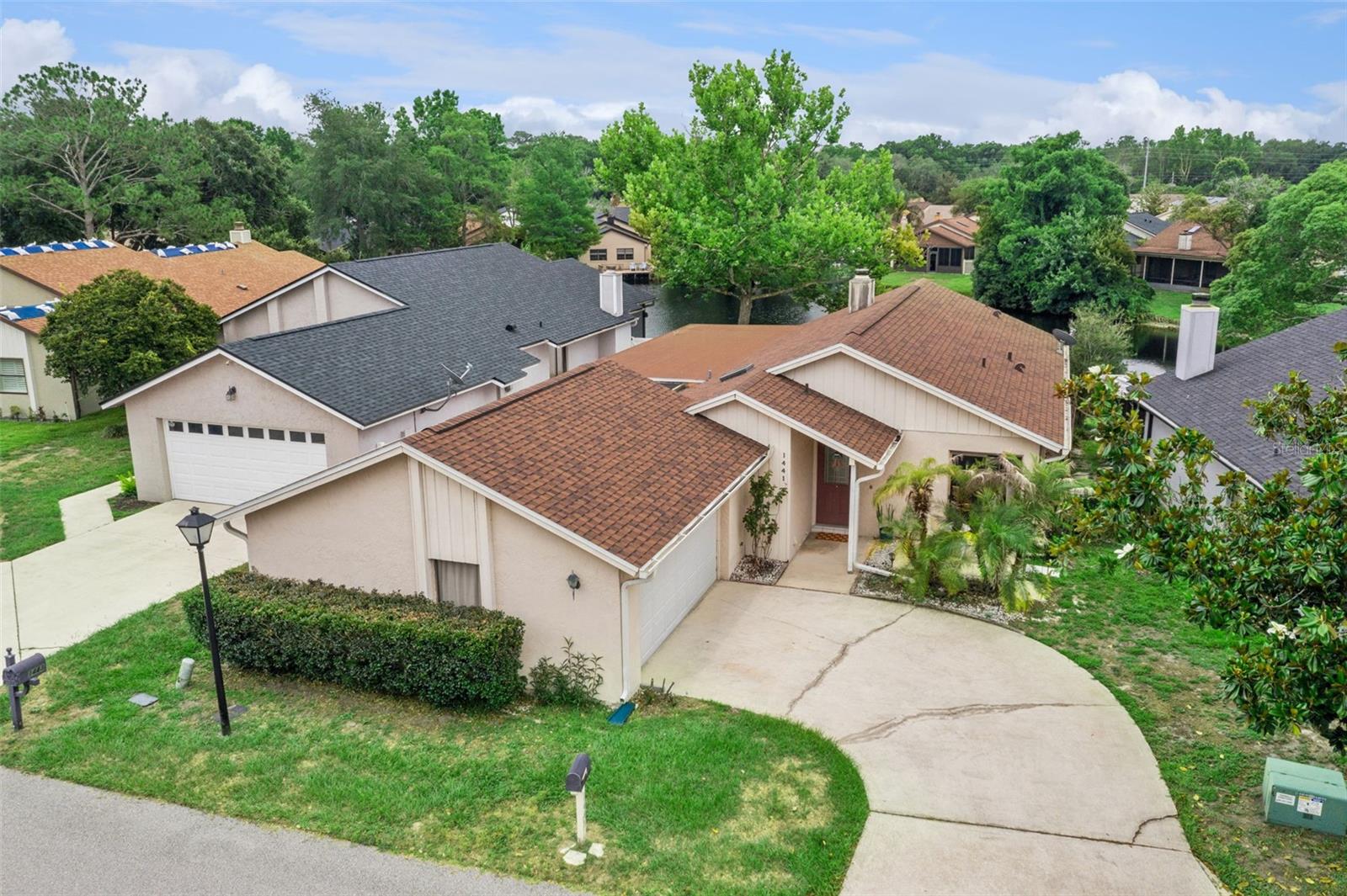 WEDGEWOOD TENNIS VILLAS - Residential