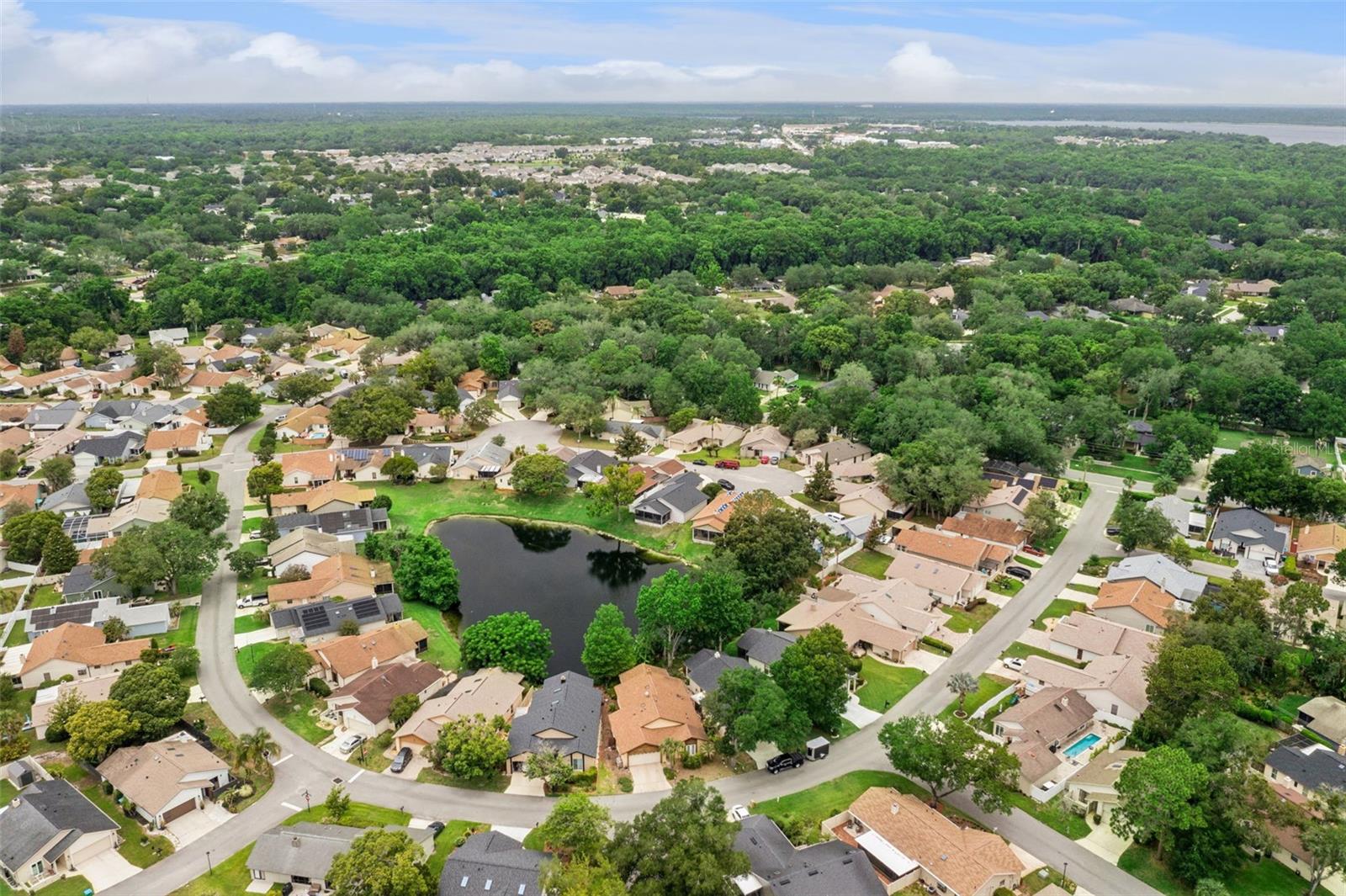 WEDGEWOOD TENNIS VILLAS - Residential