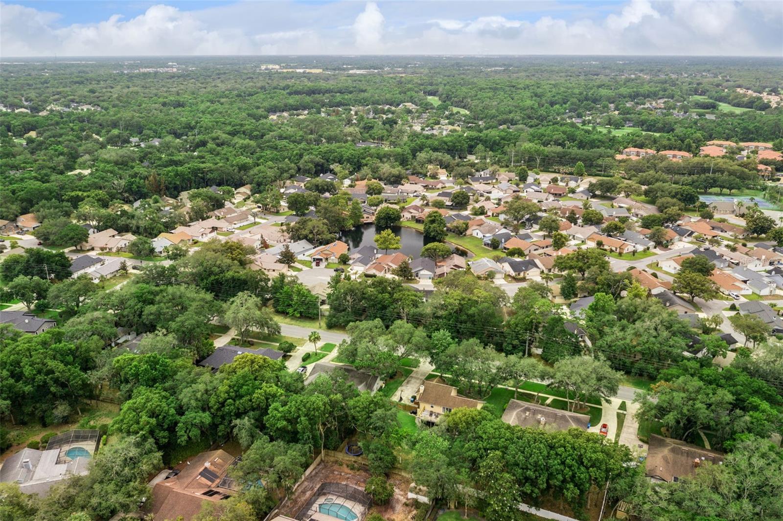 WEDGEWOOD TENNIS VILLAS - Residential