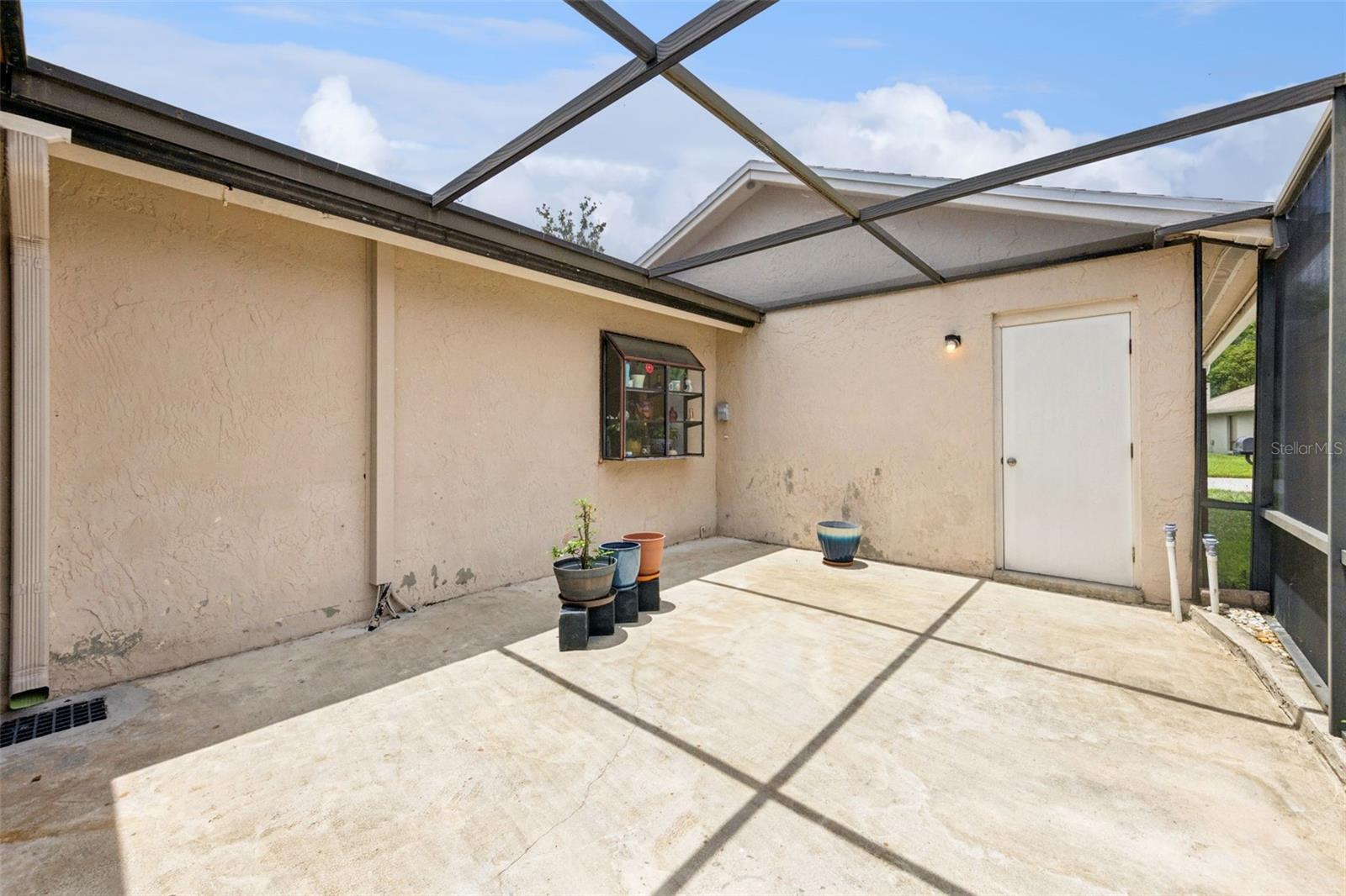 WEDGEWOOD TENNIS VILLAS - Residential