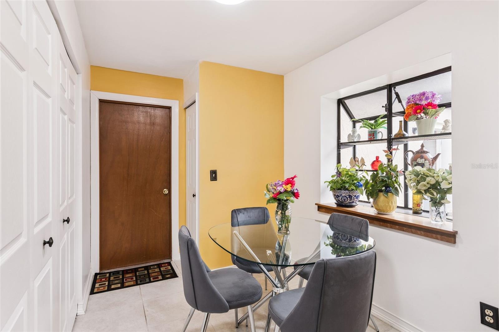 WEDGEWOOD TENNIS VILLAS - Residential