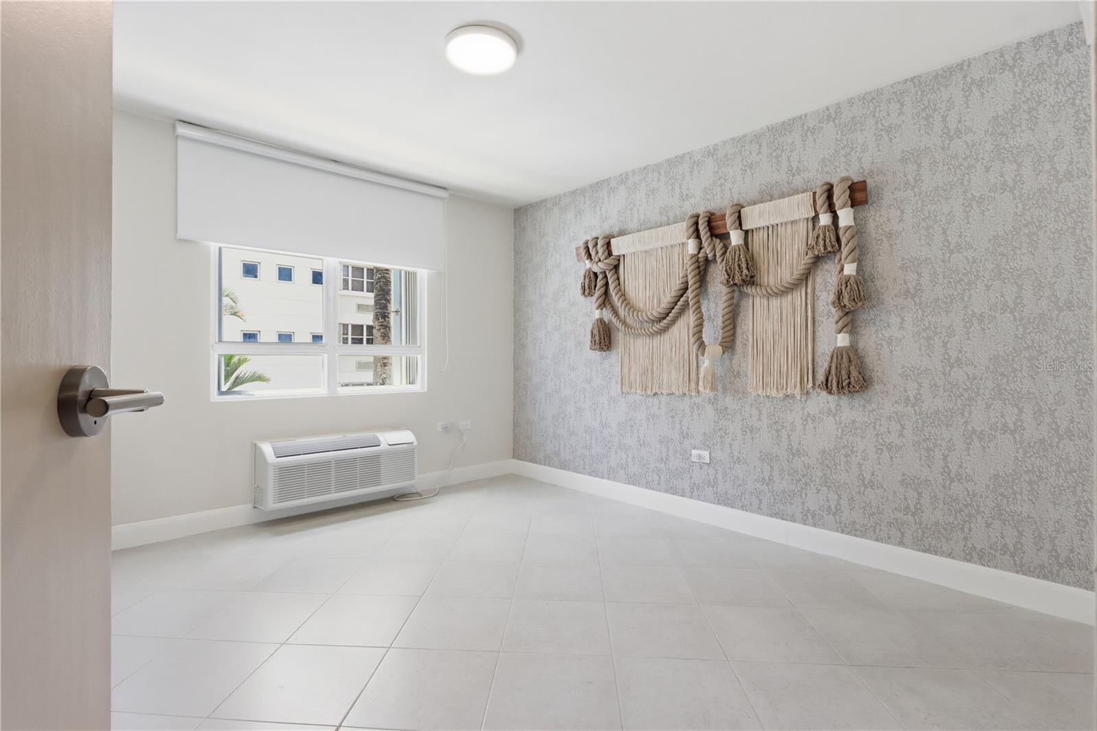 CARRION COURT PLAYA - Residential Lease