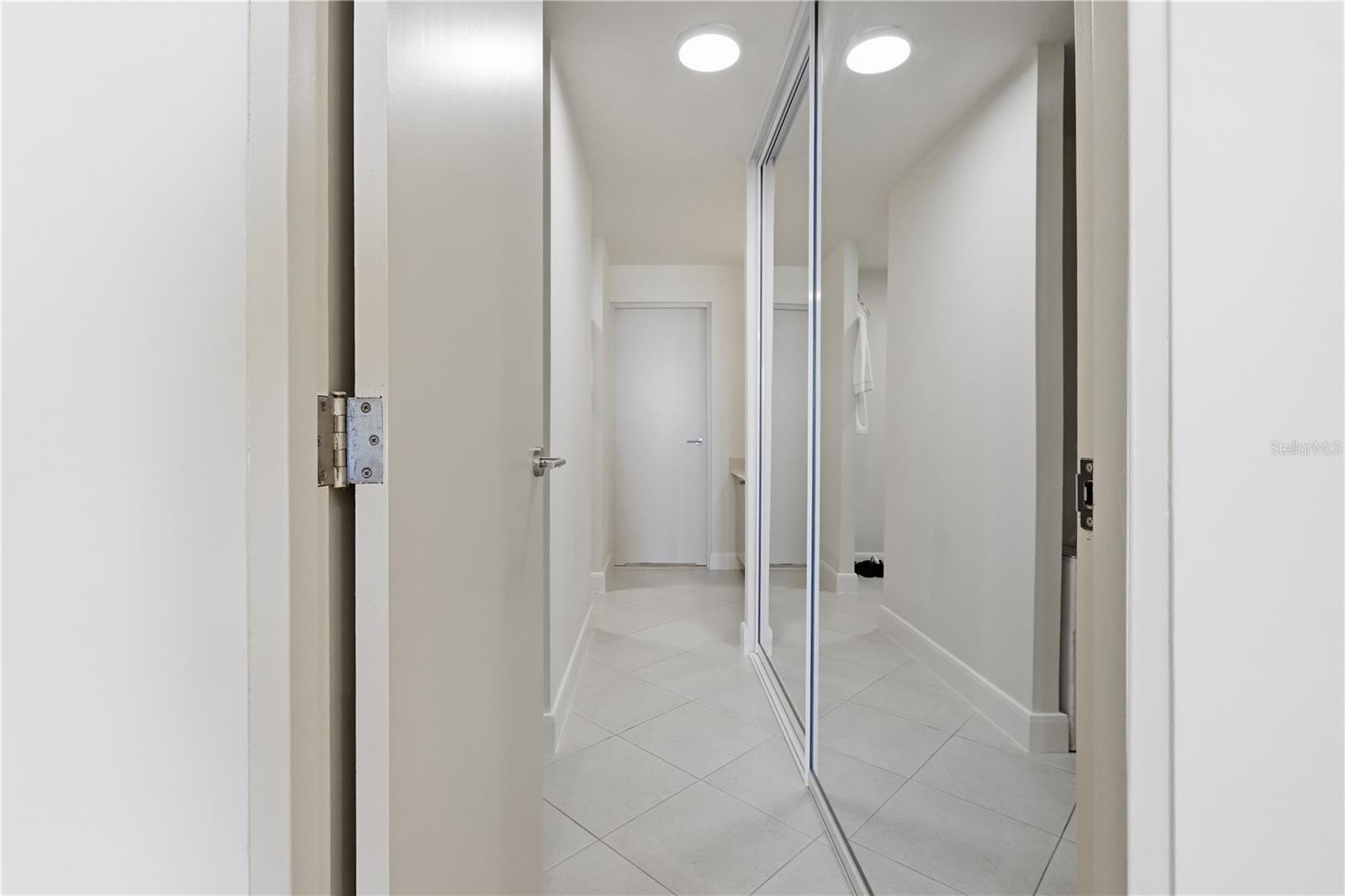 CARRION COURT PLAYA - Residential Lease