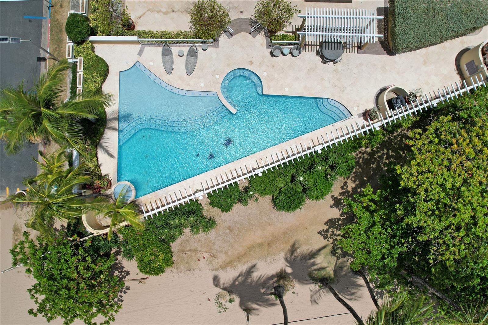 CARRION COURT PLAYA - Residential Lease