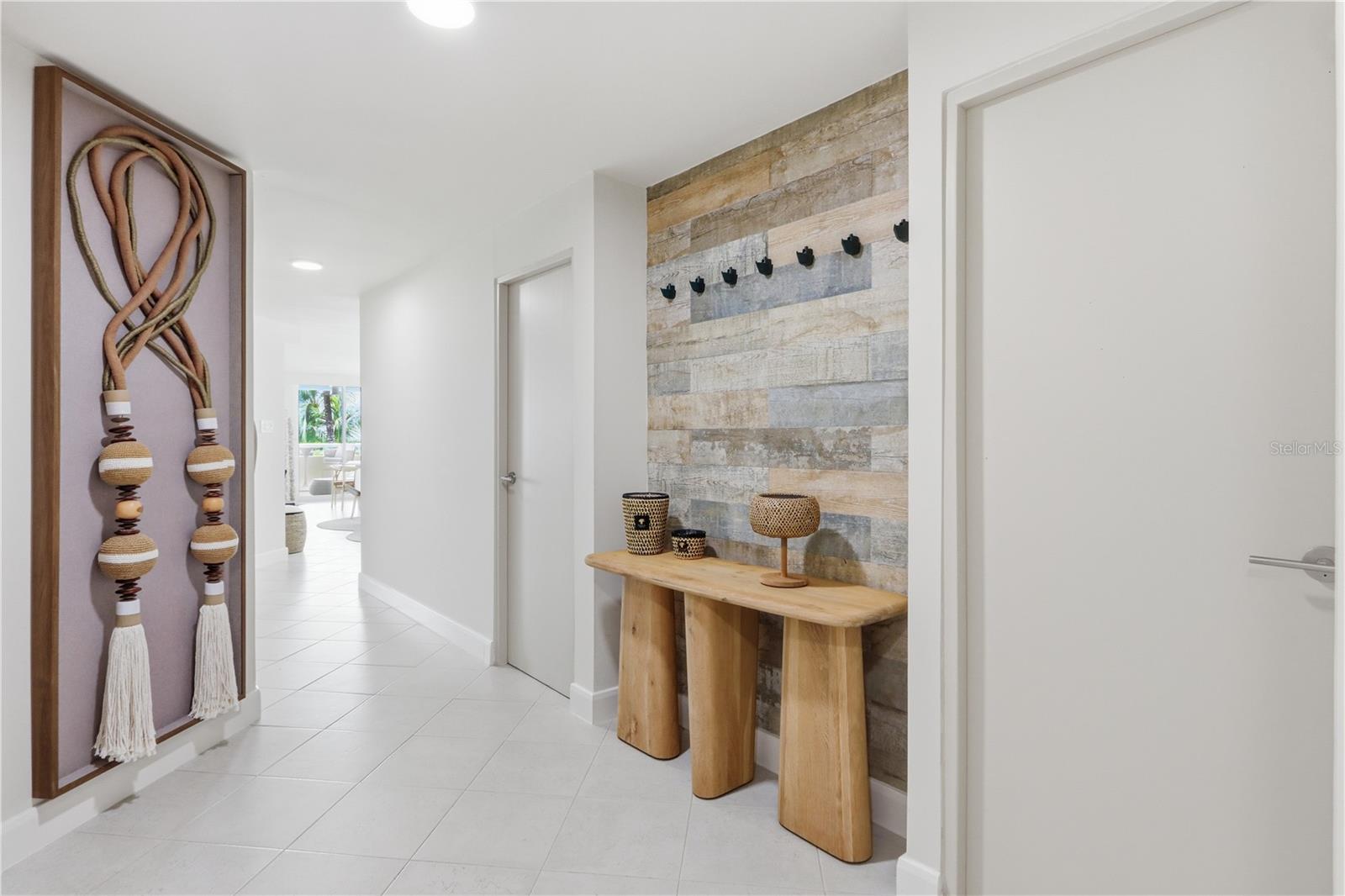 CARRION COURT PLAYA - Residential Lease
