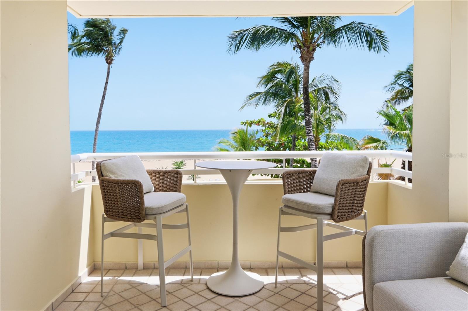 CARRION COURT PLAYA - Residential Lease