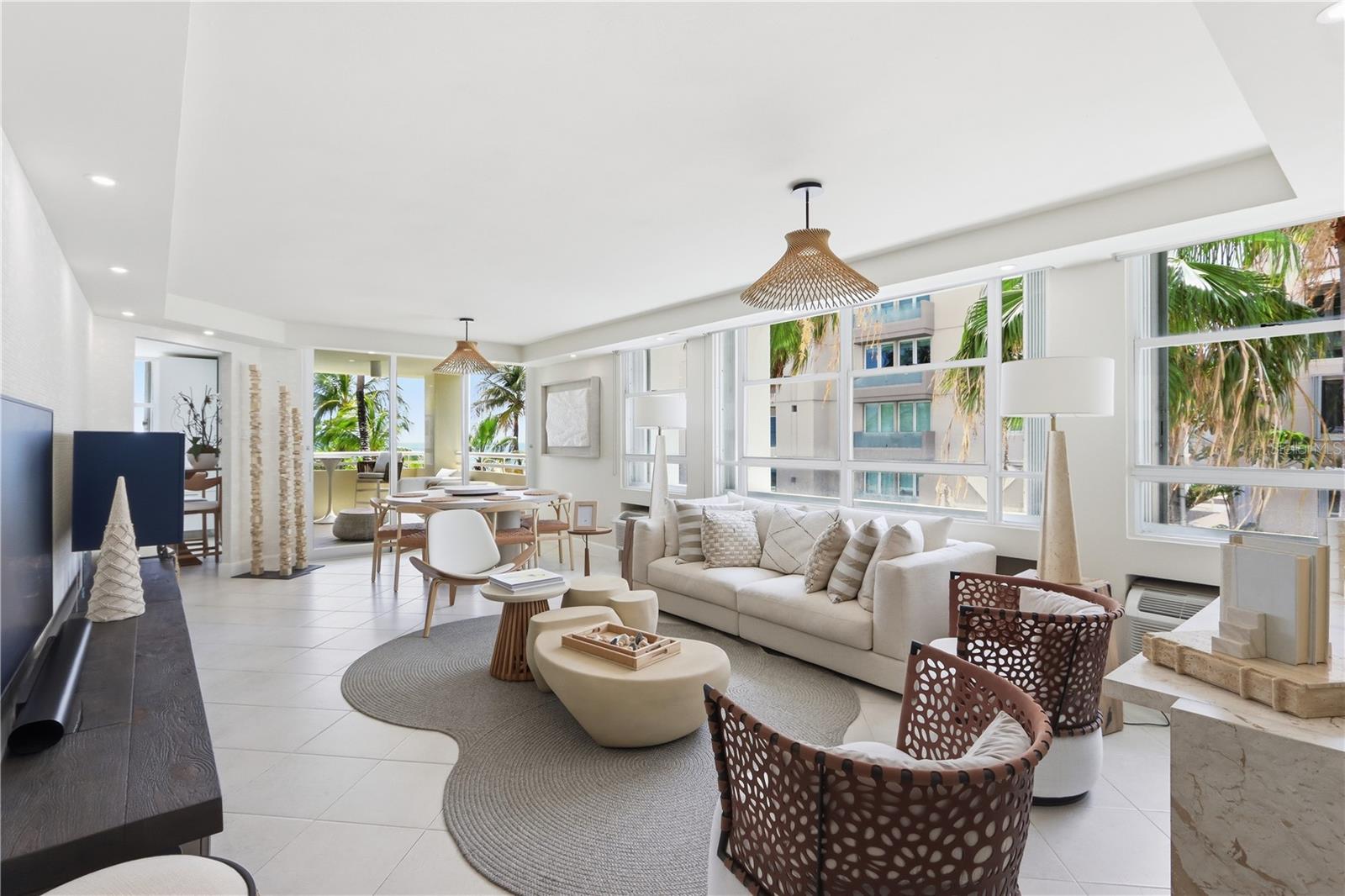 CARRION COURT PLAYA - Residential Lease