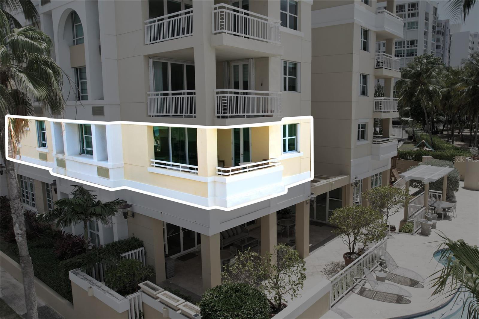 CARRION COURT PLAYA - Residential Lease