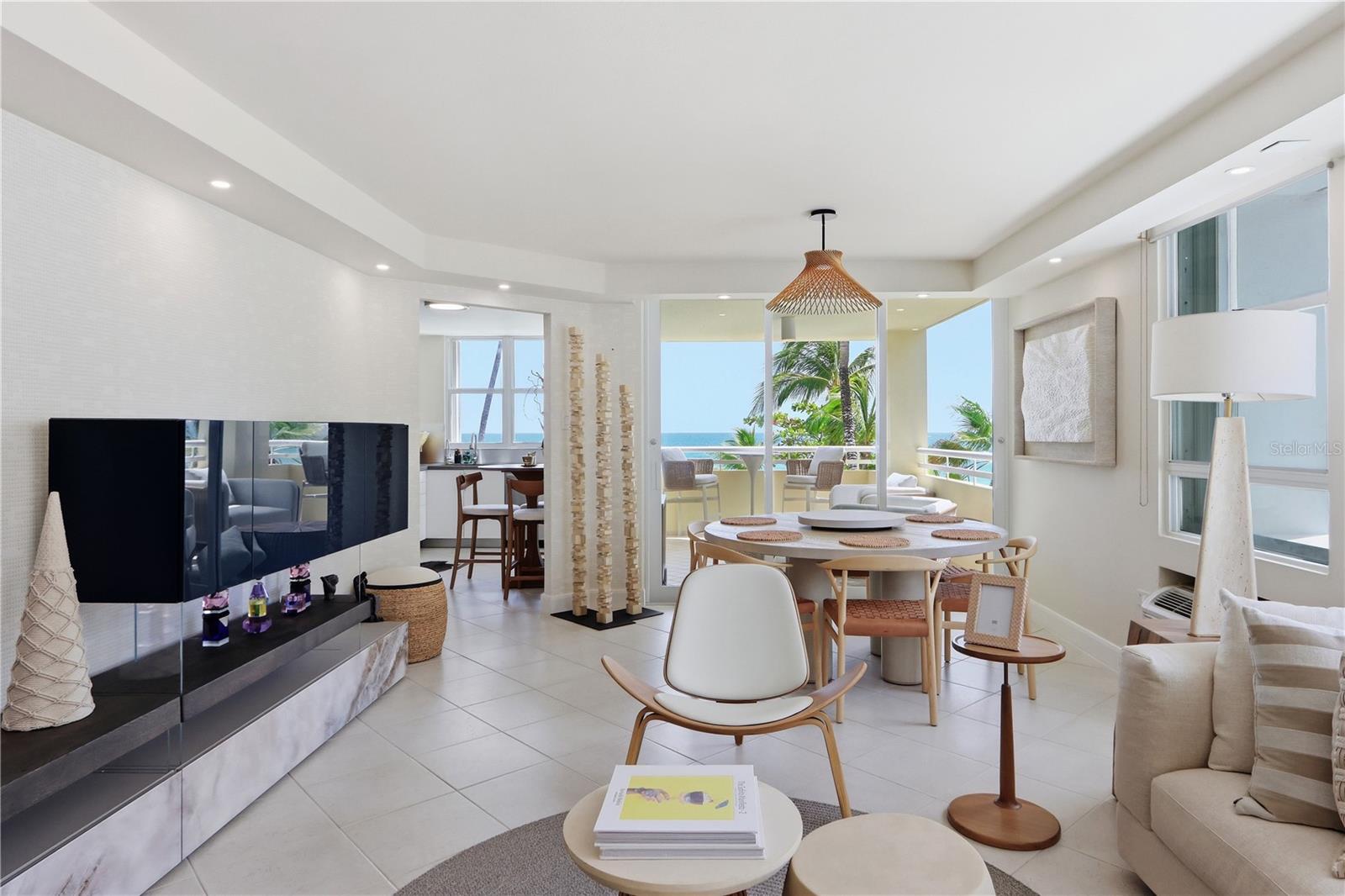 CARRION COURT PLAYA - Residential Lease