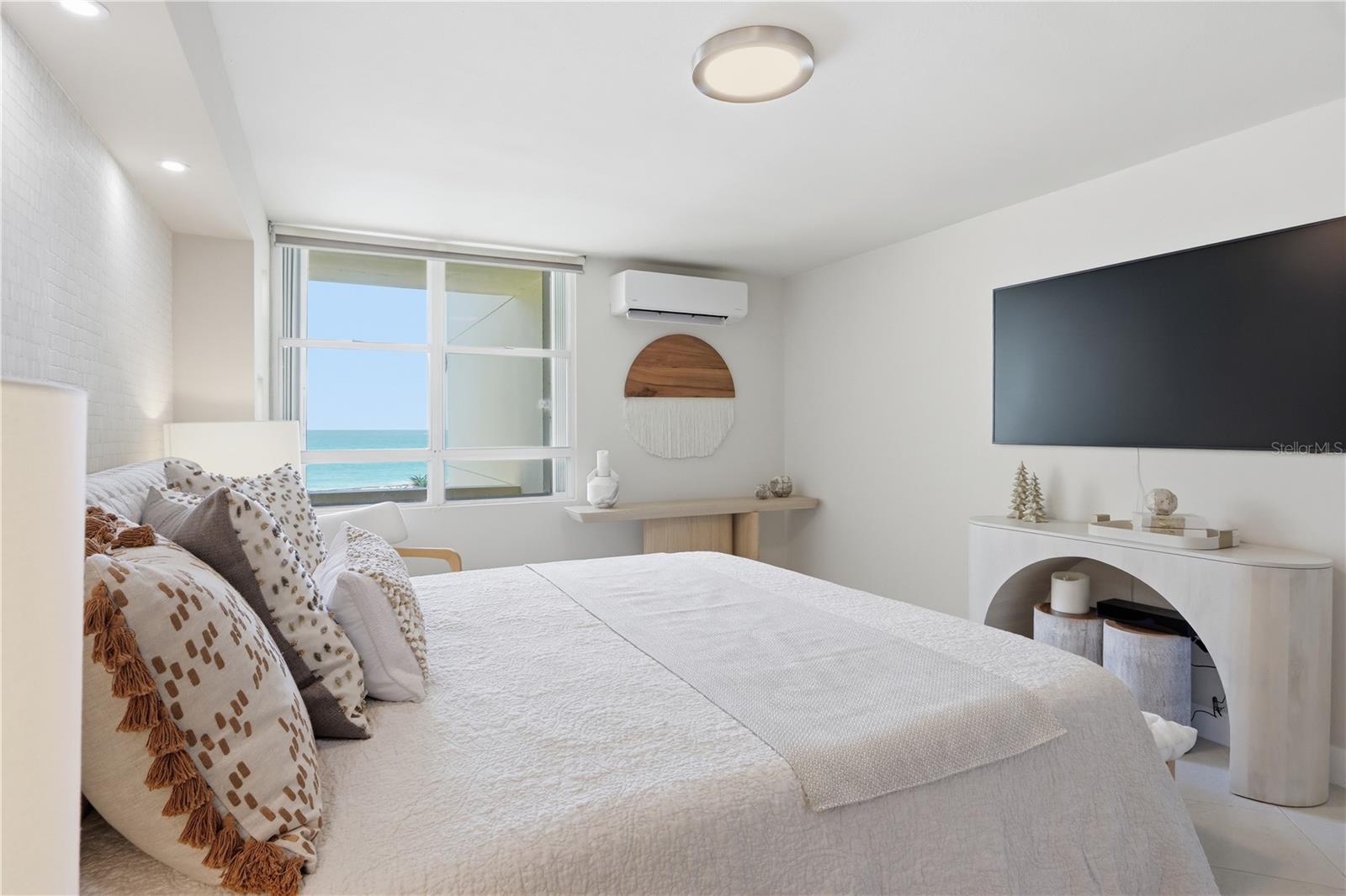 CARRION COURT PLAYA - Residential Lease