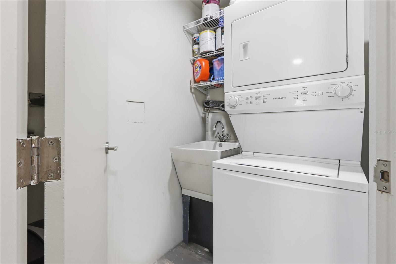 CARRION COURT PLAYA - Residential Lease