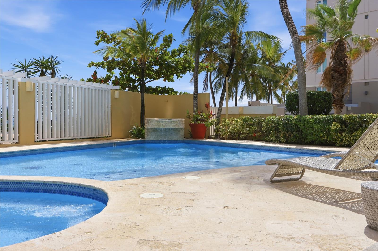 CARRION COURT PLAYA - Residential Lease