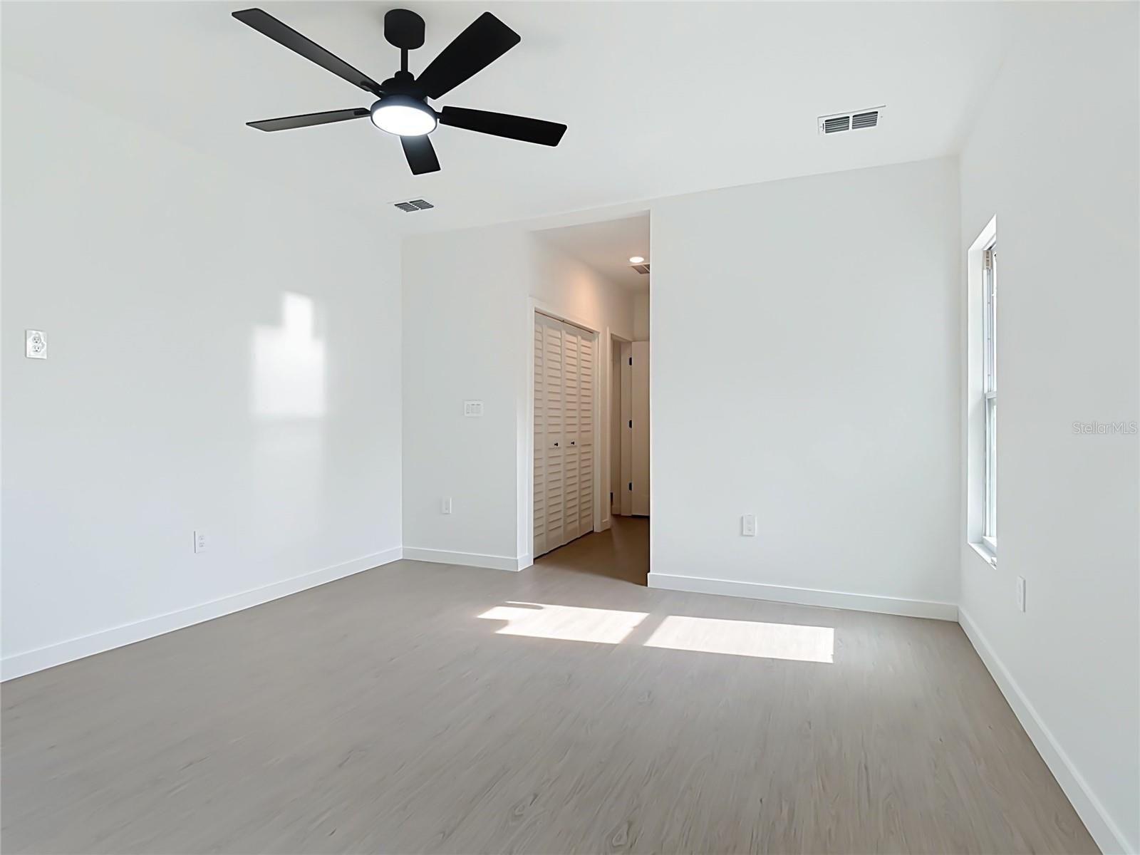 NEW EDEN ON THE LAKES UNIT A - Residential