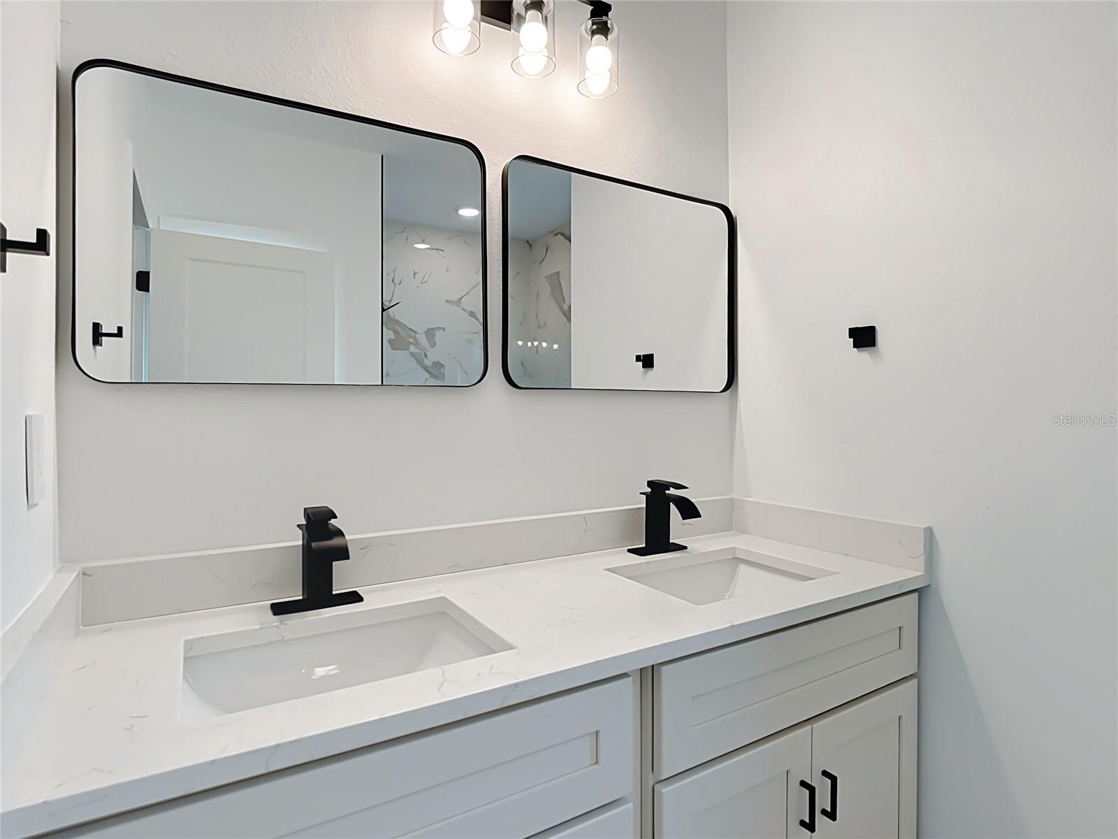 NEW EDEN ON THE LAKES UNIT A - Residential