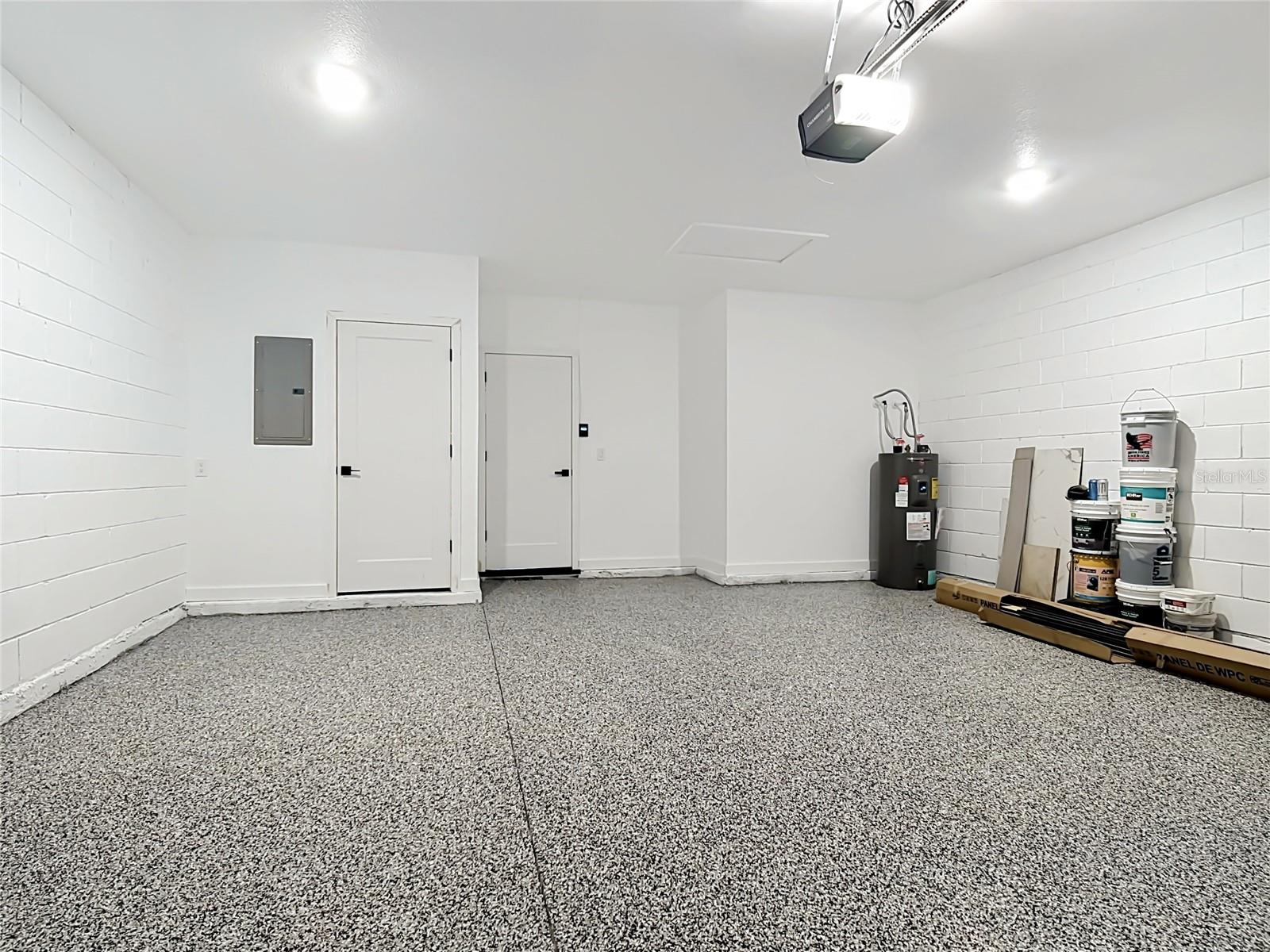 NEW EDEN ON THE LAKES UNIT A - Residential