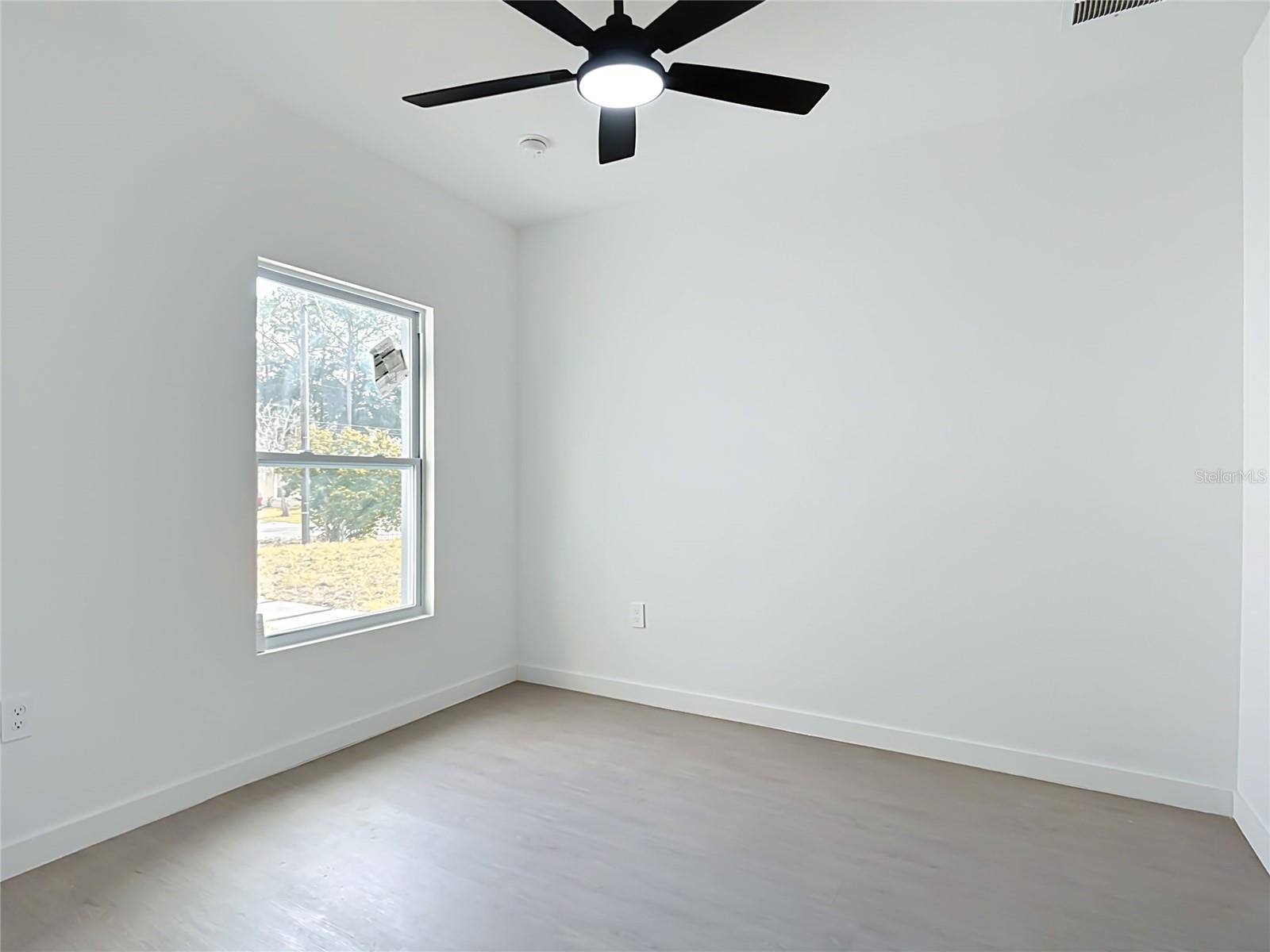 NEW EDEN ON THE LAKES UNIT A - Residential