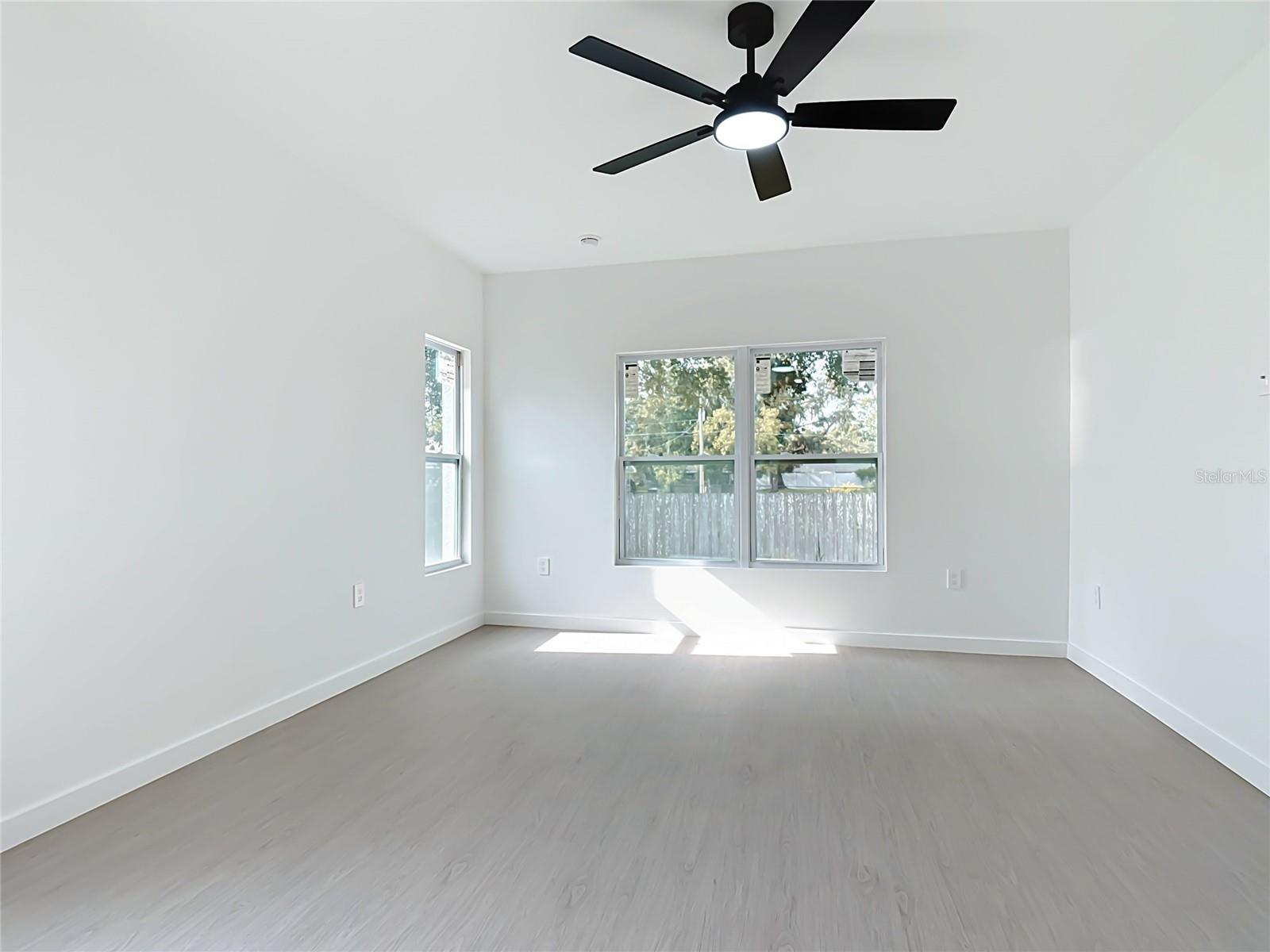 NEW EDEN ON THE LAKES UNIT A - Residential