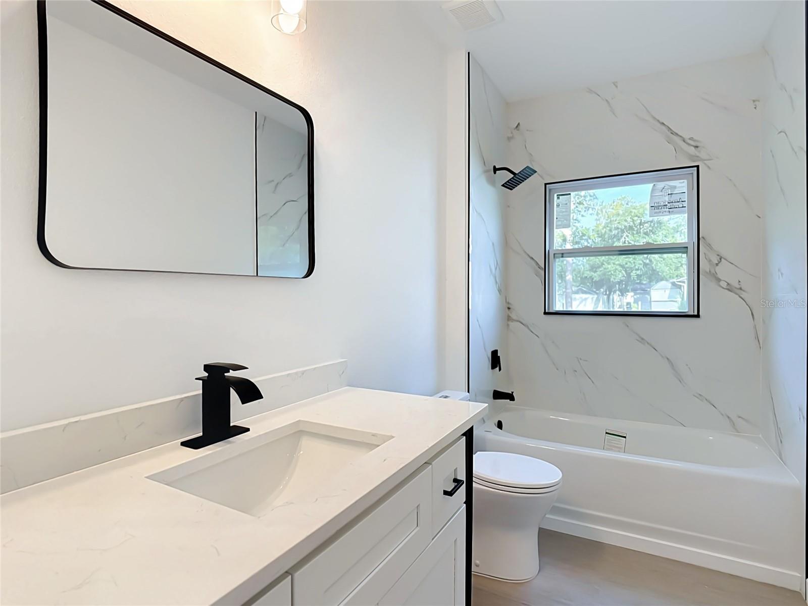 NEW EDEN ON THE LAKES UNIT A - Residential